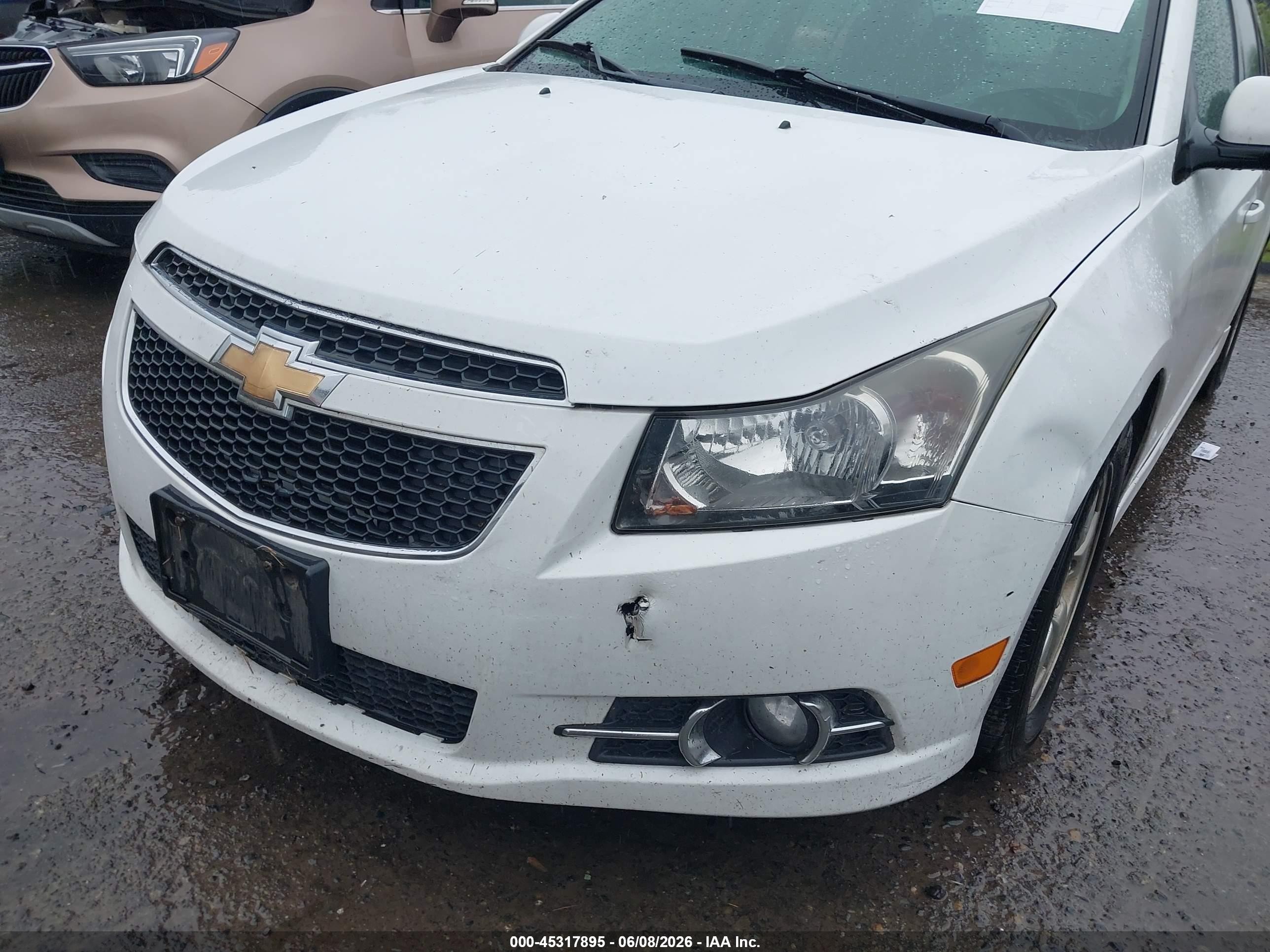 2013 Chevrolet Cruze 1lt Auto White vin: 1G1PC5SB2D7319164