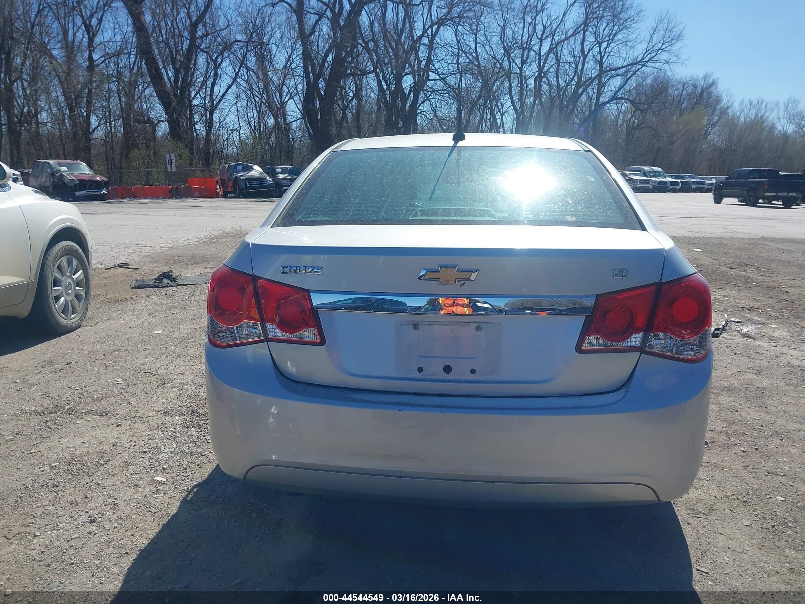 2014 Chevrolet Cruze 1lt Auto Silver vin: 1G1PC5SB2E7167324