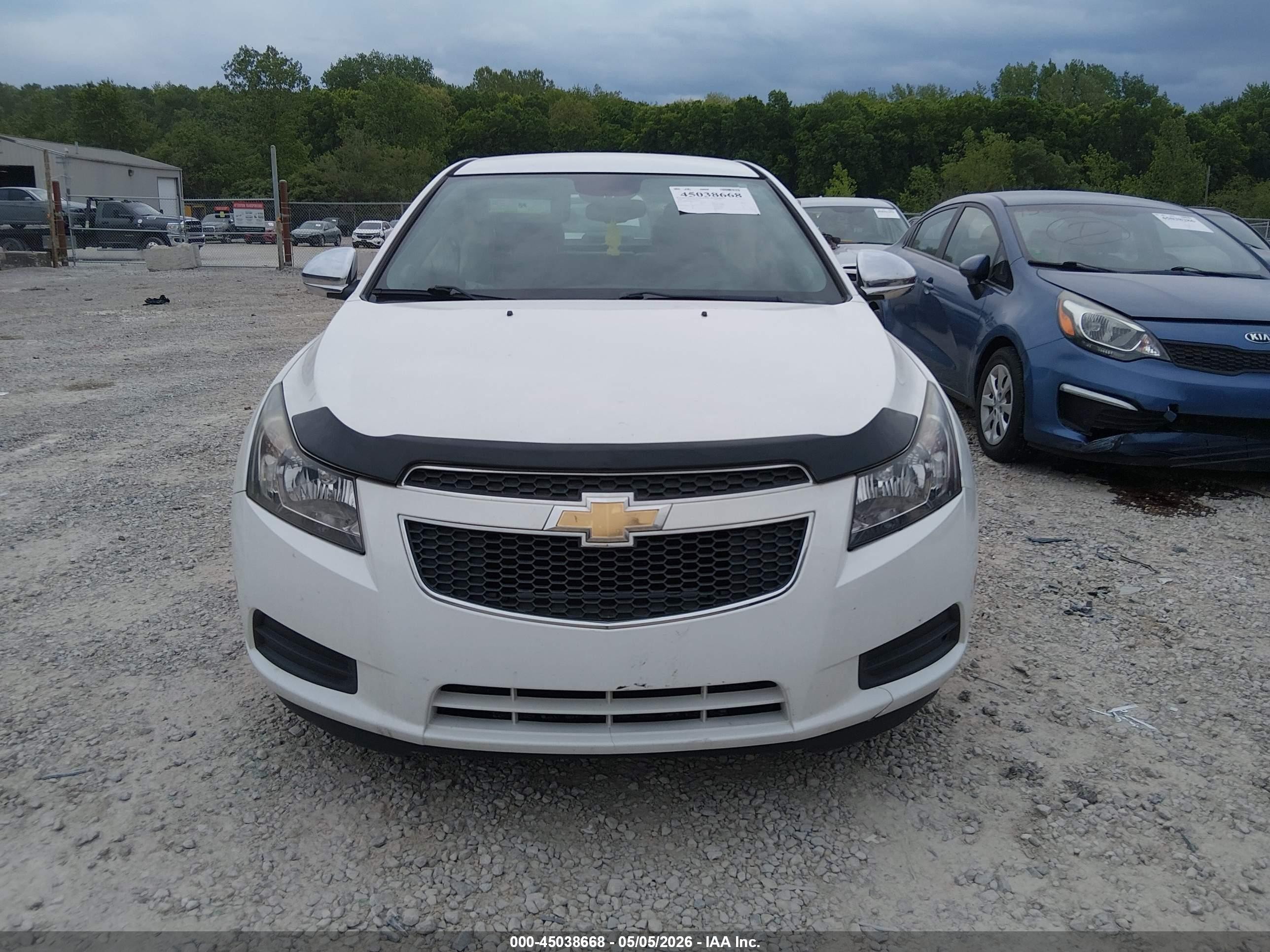 2014 Chevrolet Cruze 1lt Auto White vin: 1G1PC5SB2E7339237