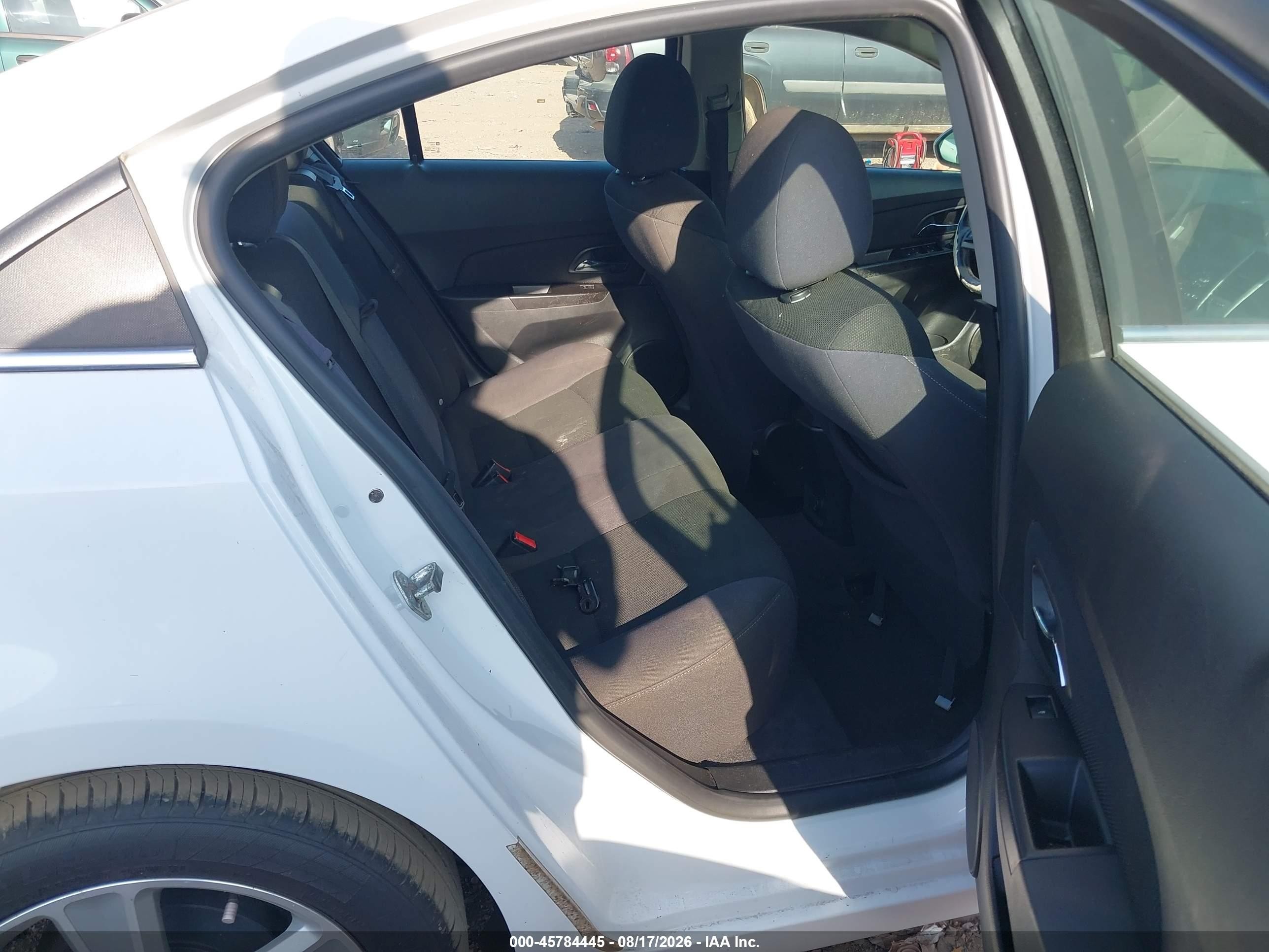 2014 Chevrolet Cruze 1lt Auto Белый vin: 1G1PC5SB2E7394495