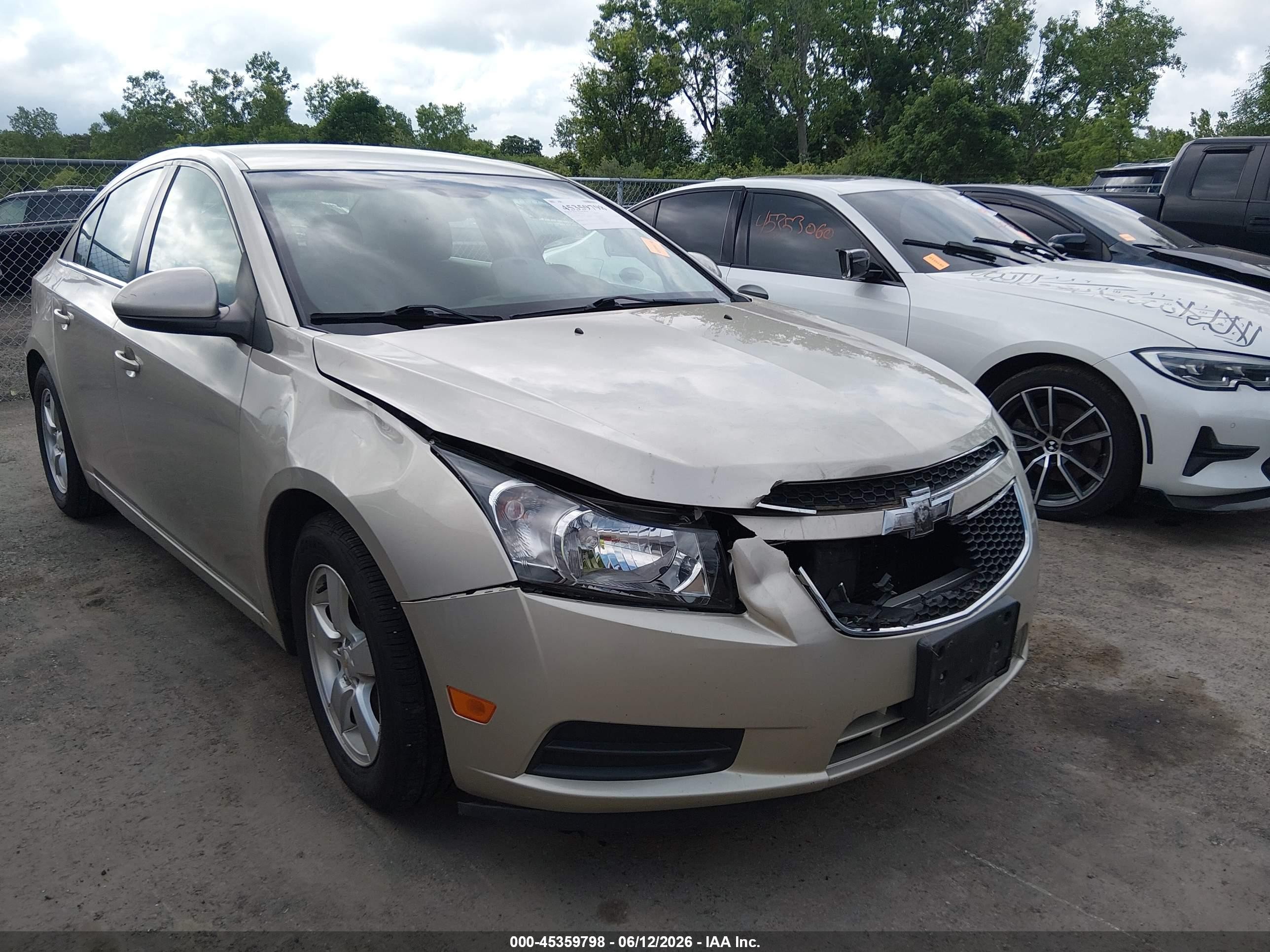 2014 Chevrolet Cruze 1lt Auto Желто-коричневый vin: 1G1PC5SB2E7483726
