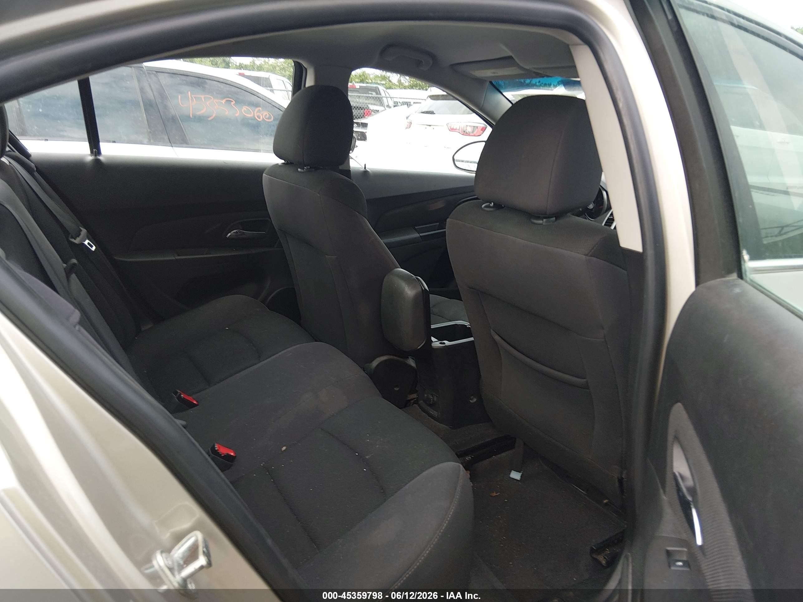 2014 Chevrolet Cruze 1lt Auto Желто-коричневый vin: 1G1PC5SB2E7483726