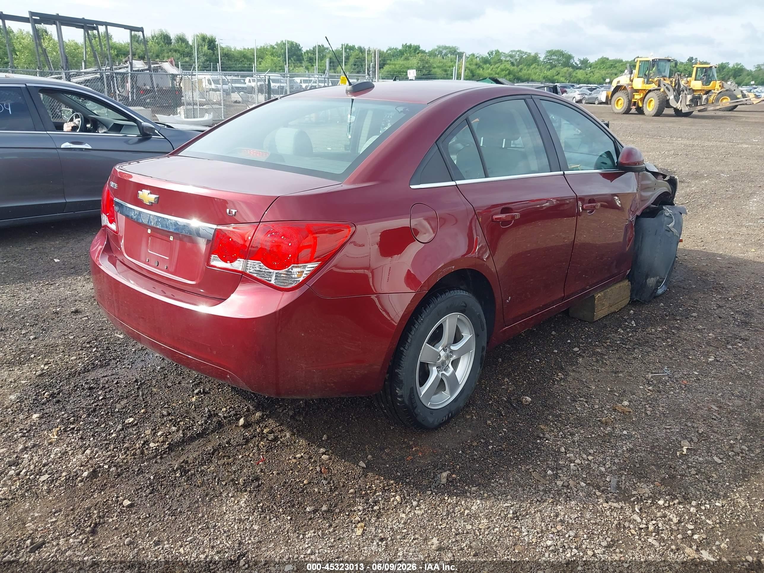 2015 Chevrolet Cruze 1lt Auto Темно-бордовый vin: 1G1PC5SB2F7134955