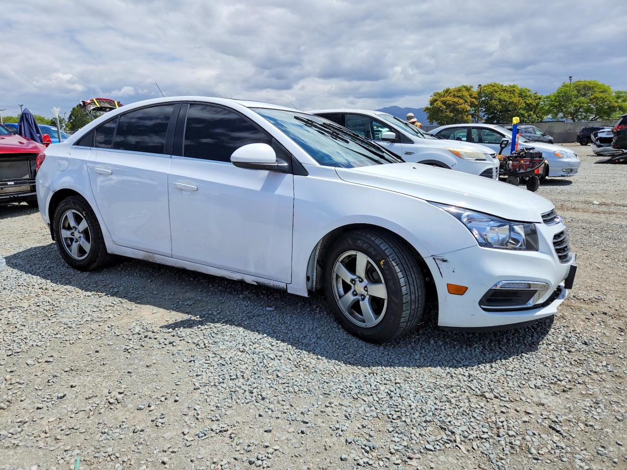 2015 Chevrolet Cruze Lt White vin: 1G1PC5SB2F7164571