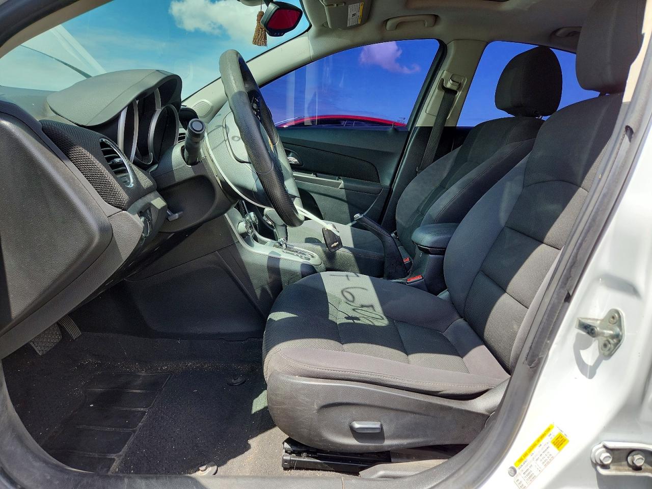 2015 Chevrolet Cruze Lt White vin: 1G1PC5SB2F7164571