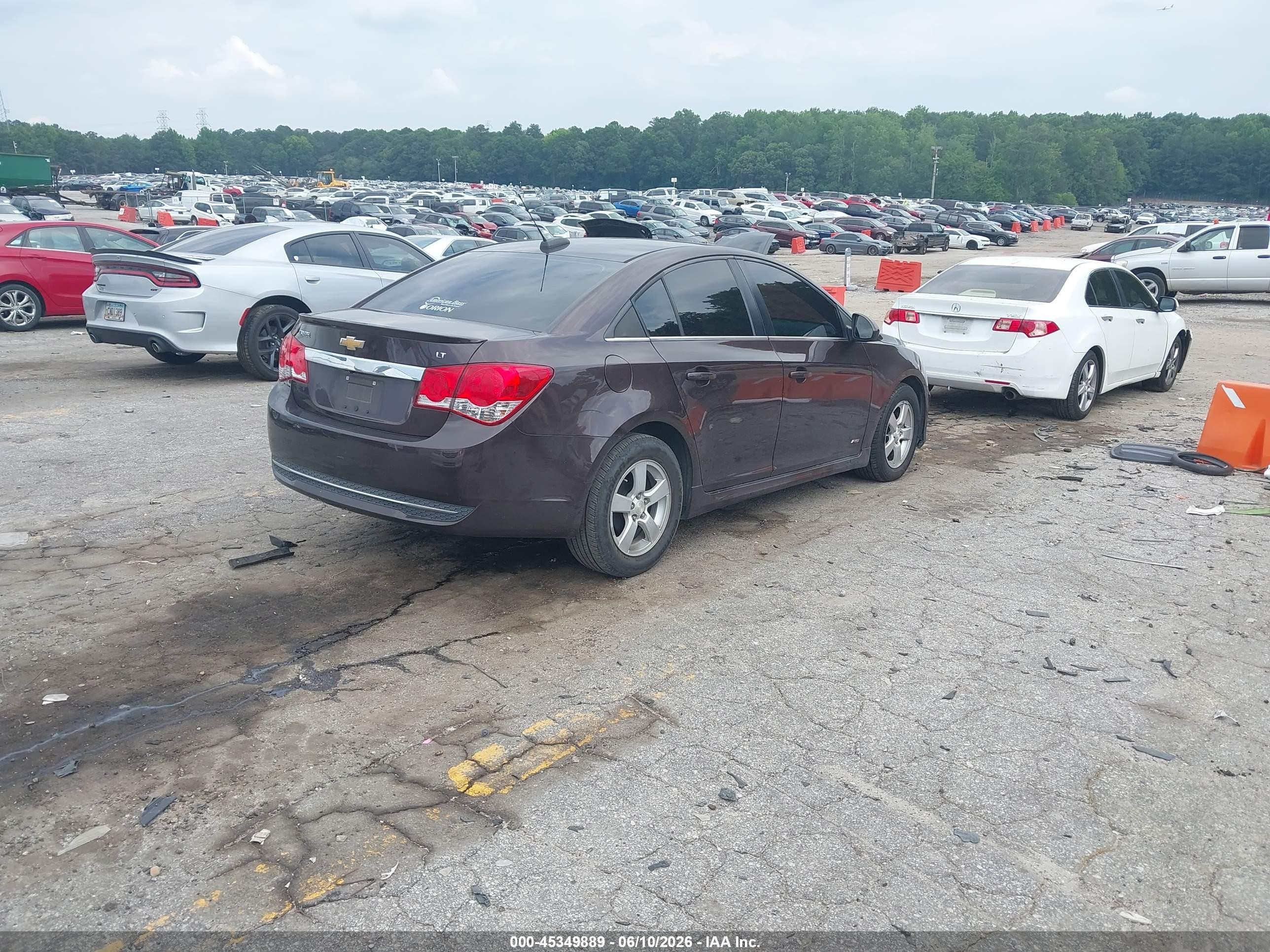2015 Chevrolet Cruze 1lt Auto Burgundy vin: 1G1PC5SB2F7209279