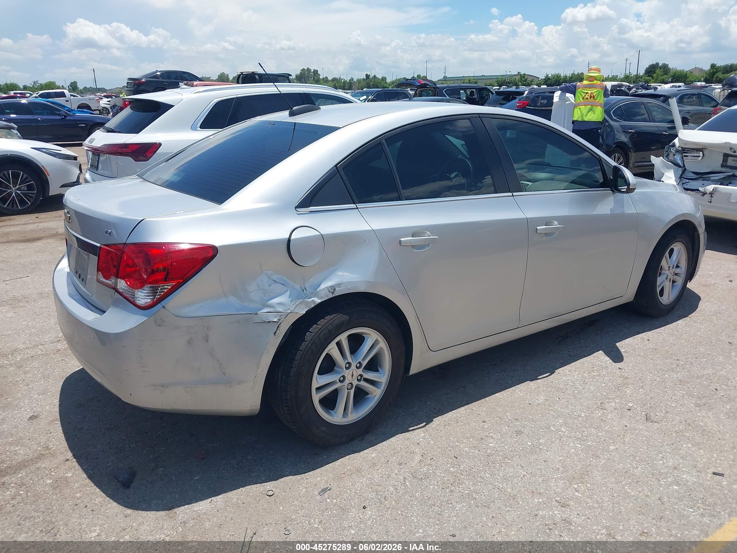 2015 Chevrolet Cruze 1lt Auto Silver vin: 1G1PC5SB2F7266419