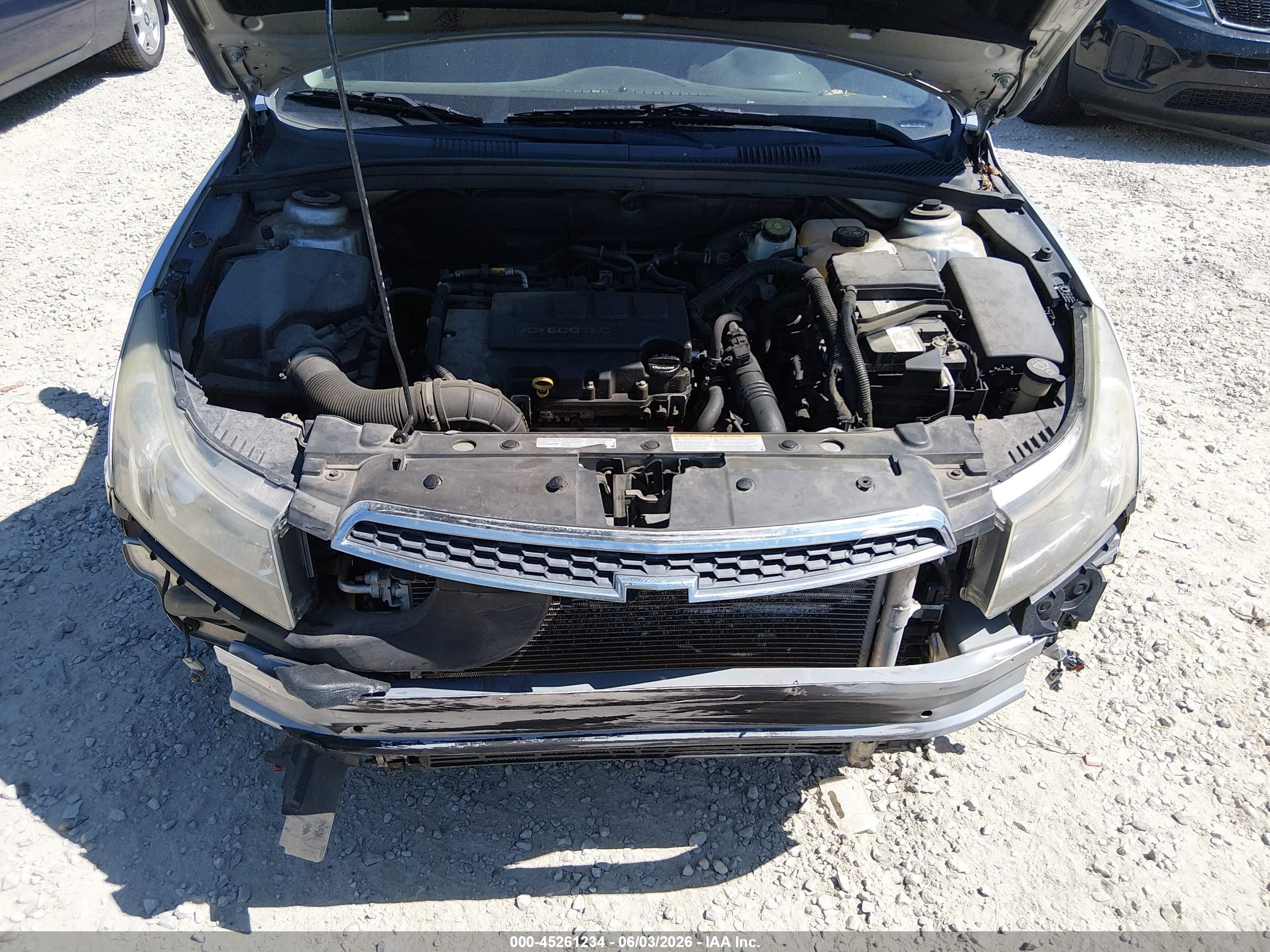 2013 Chevrolet Cruze 1lt Auto Silver vin: 1G1PC5SB3D7128238