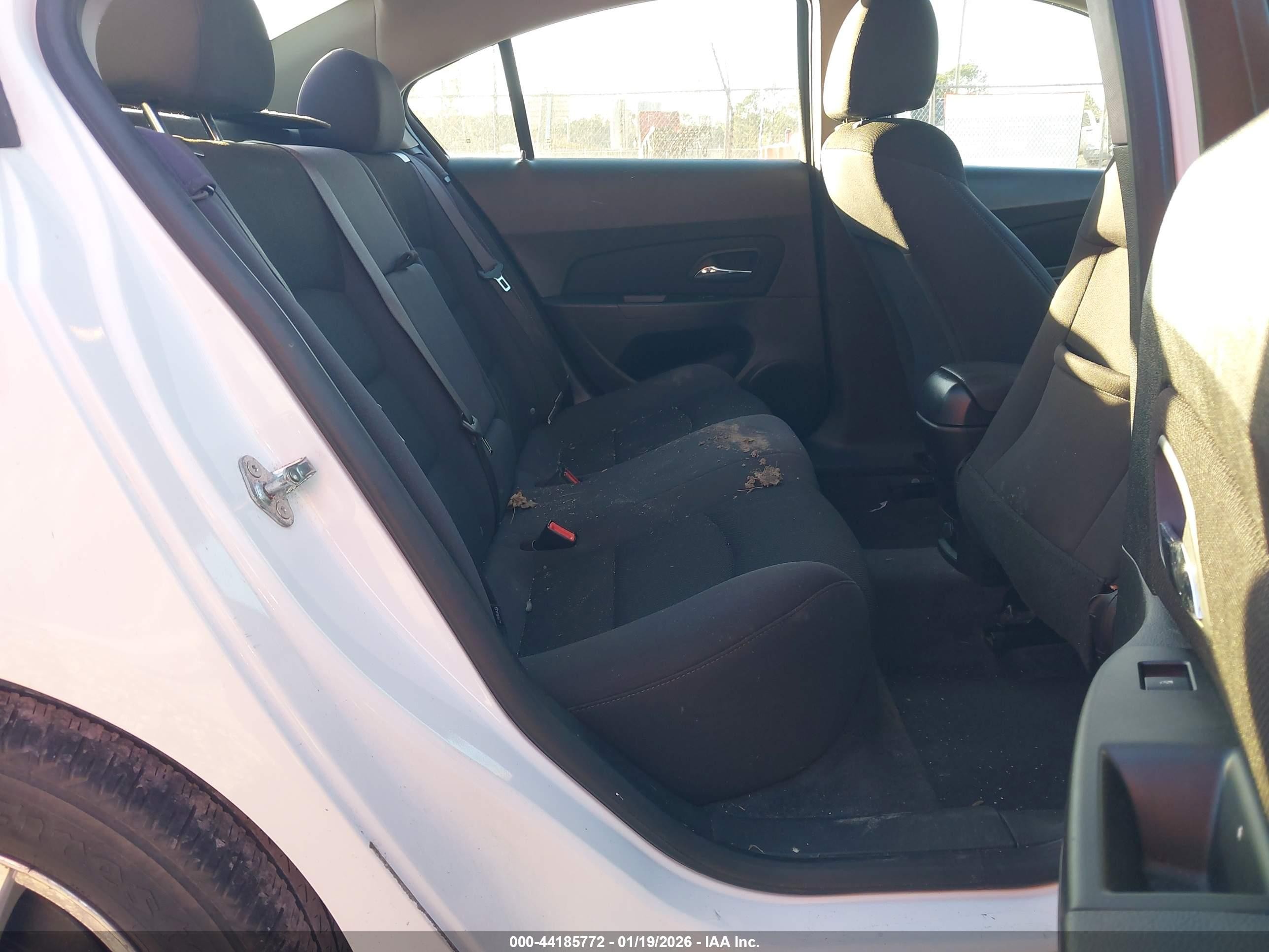 2013 Chevrolet Cruze 1lt Auto White vin: 1G1PC5SB3D7137036