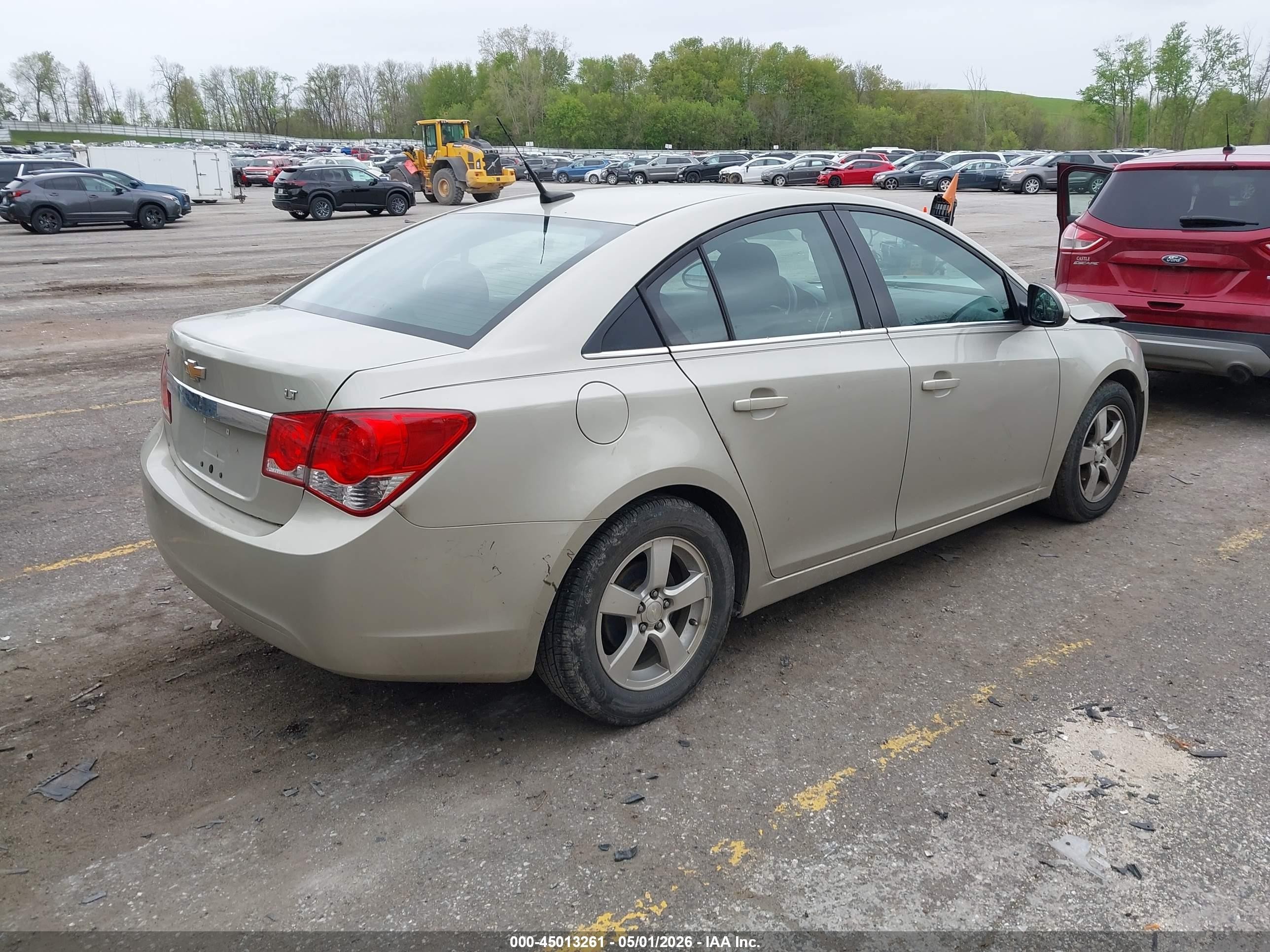 2014 Chevrolet Cruze 1lt Auto Beige vin: 1G1PC5SB3E7105611