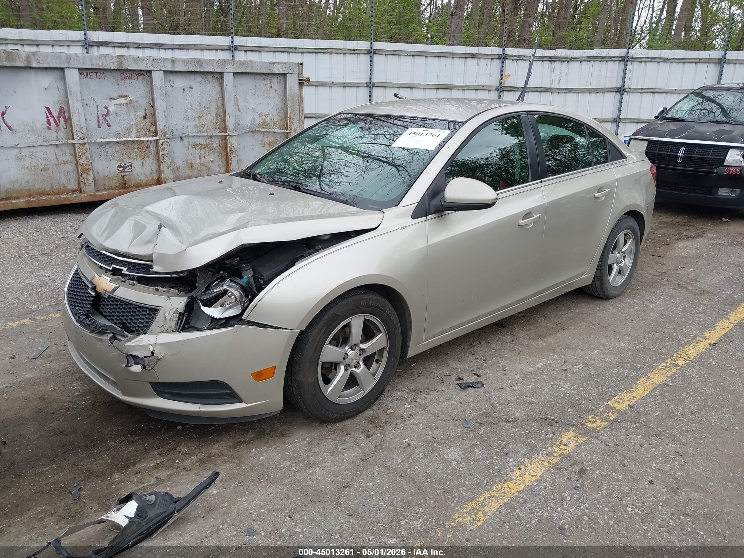 2014 Chevrolet Cruze 1lt Auto Beige vin: 1G1PC5SB3E7105611