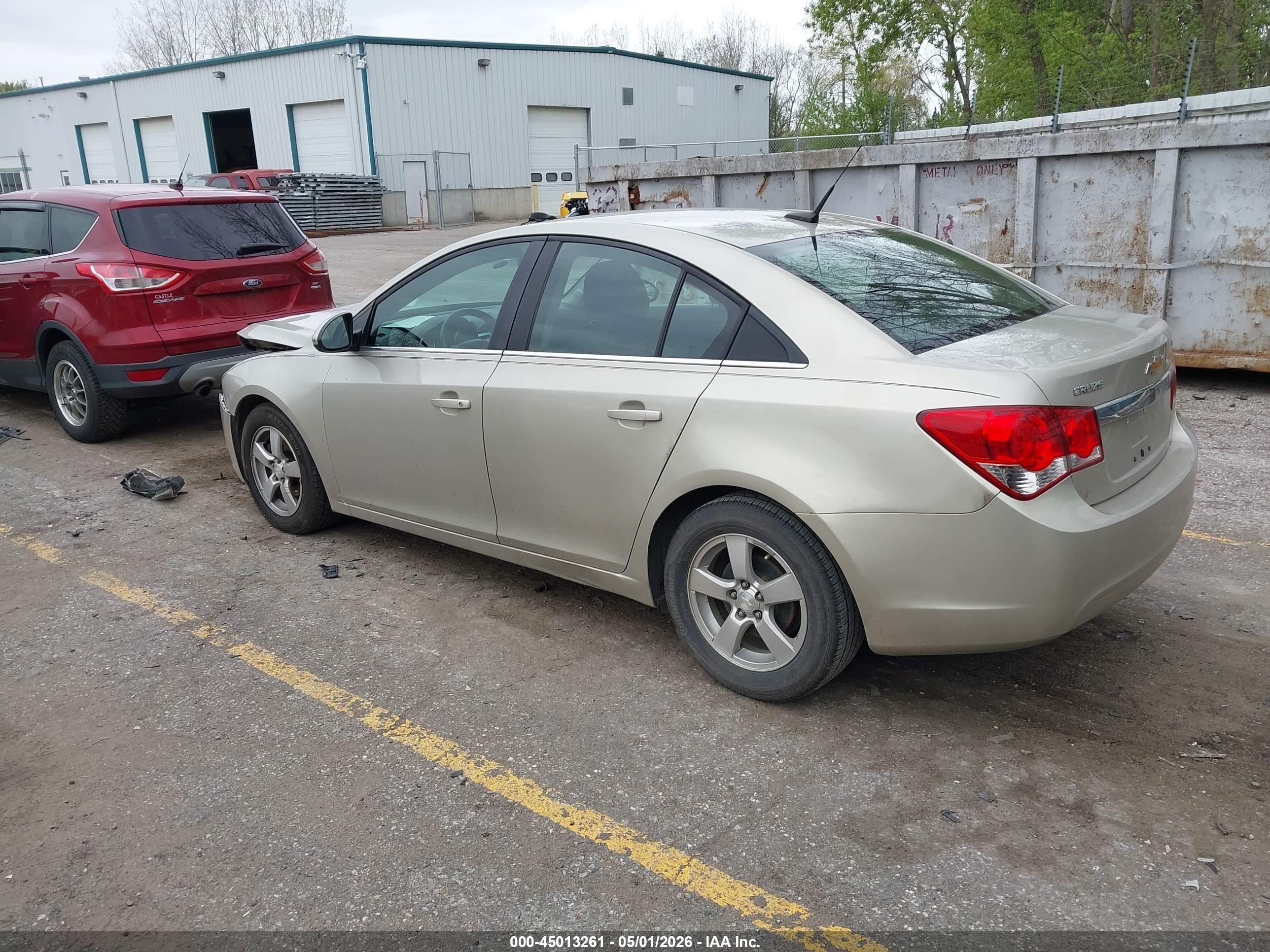 2014 Chevrolet Cruze 1lt Auto Beige vin: 1G1PC5SB3E7105611