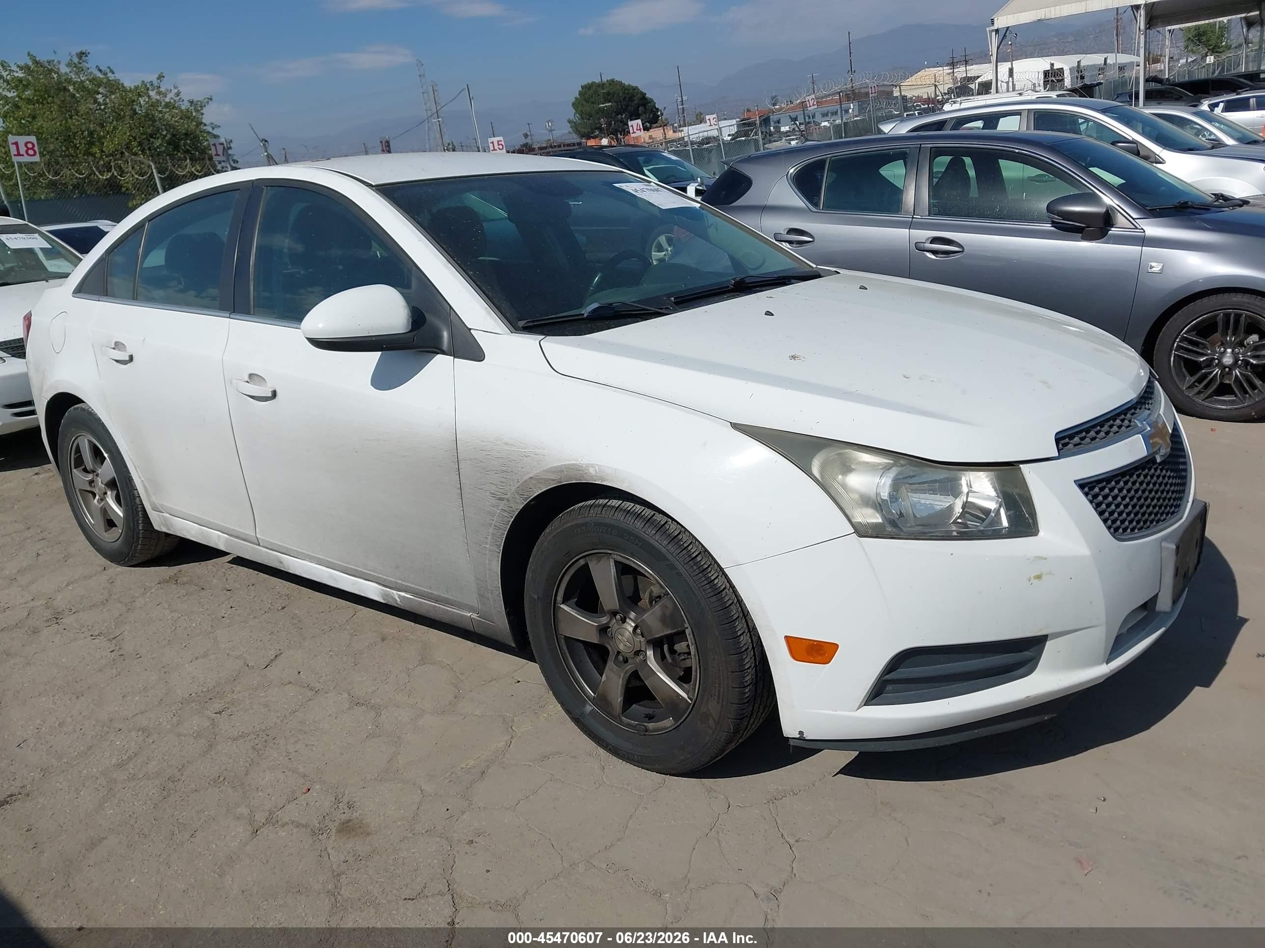 2014 Chevrolet Cruze 1lt Auto White vin: 1G1PC5SB3E7130895