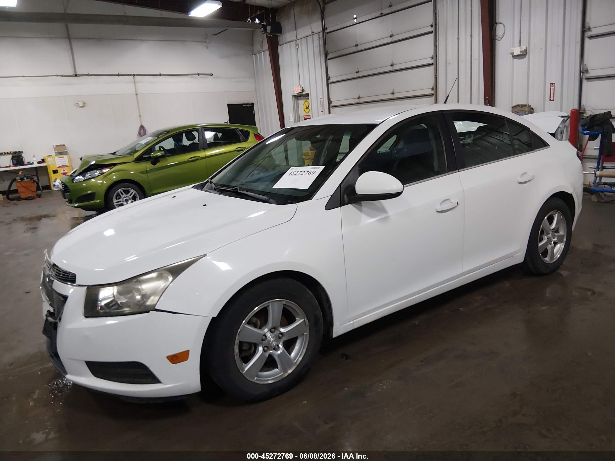 2014 Chevrolet Cruze 1lt Auto White vin: 1G1PC5SB3E7208558