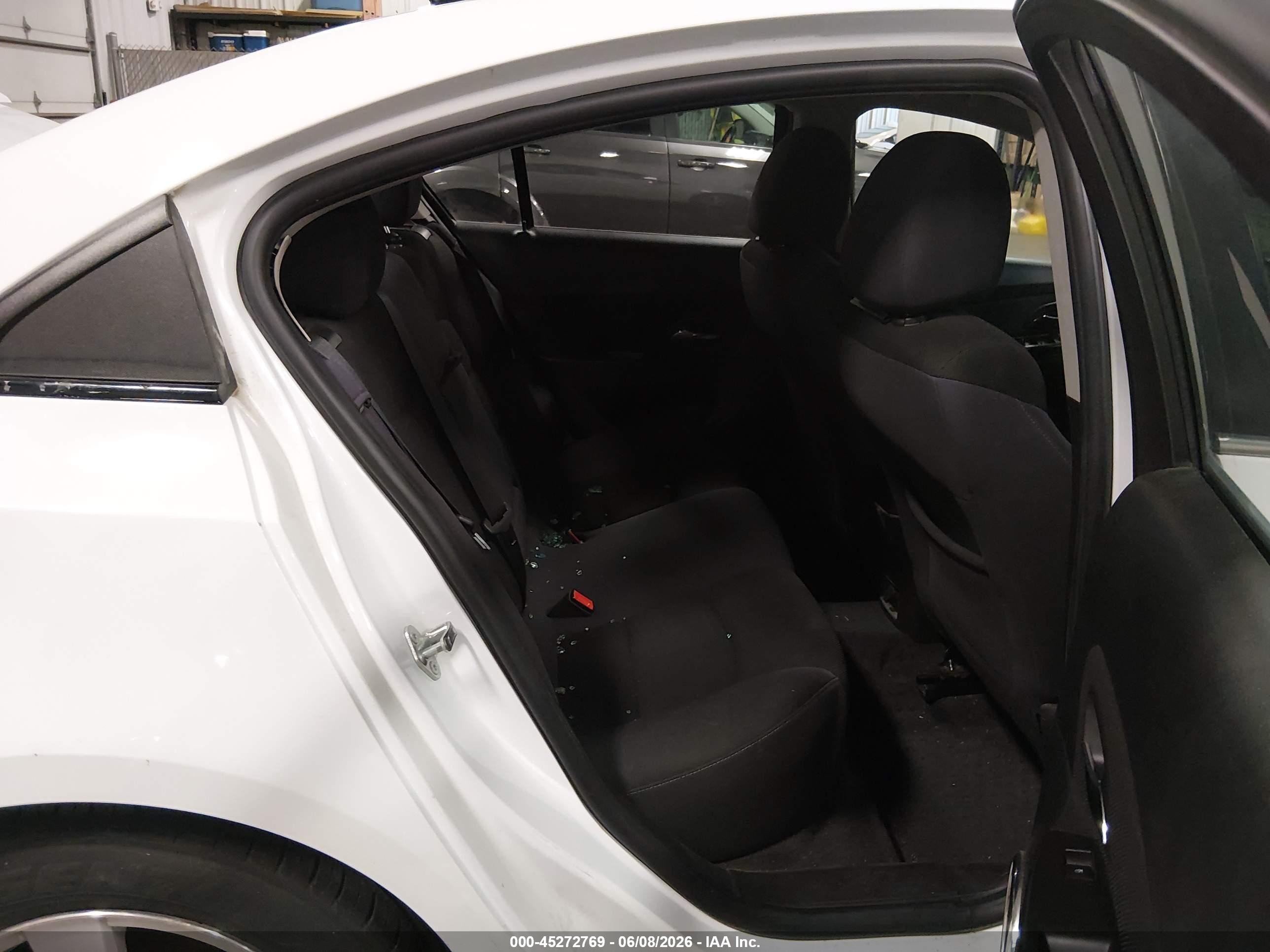 2014 Chevrolet Cruze 1lt Auto White vin: 1G1PC5SB3E7208558