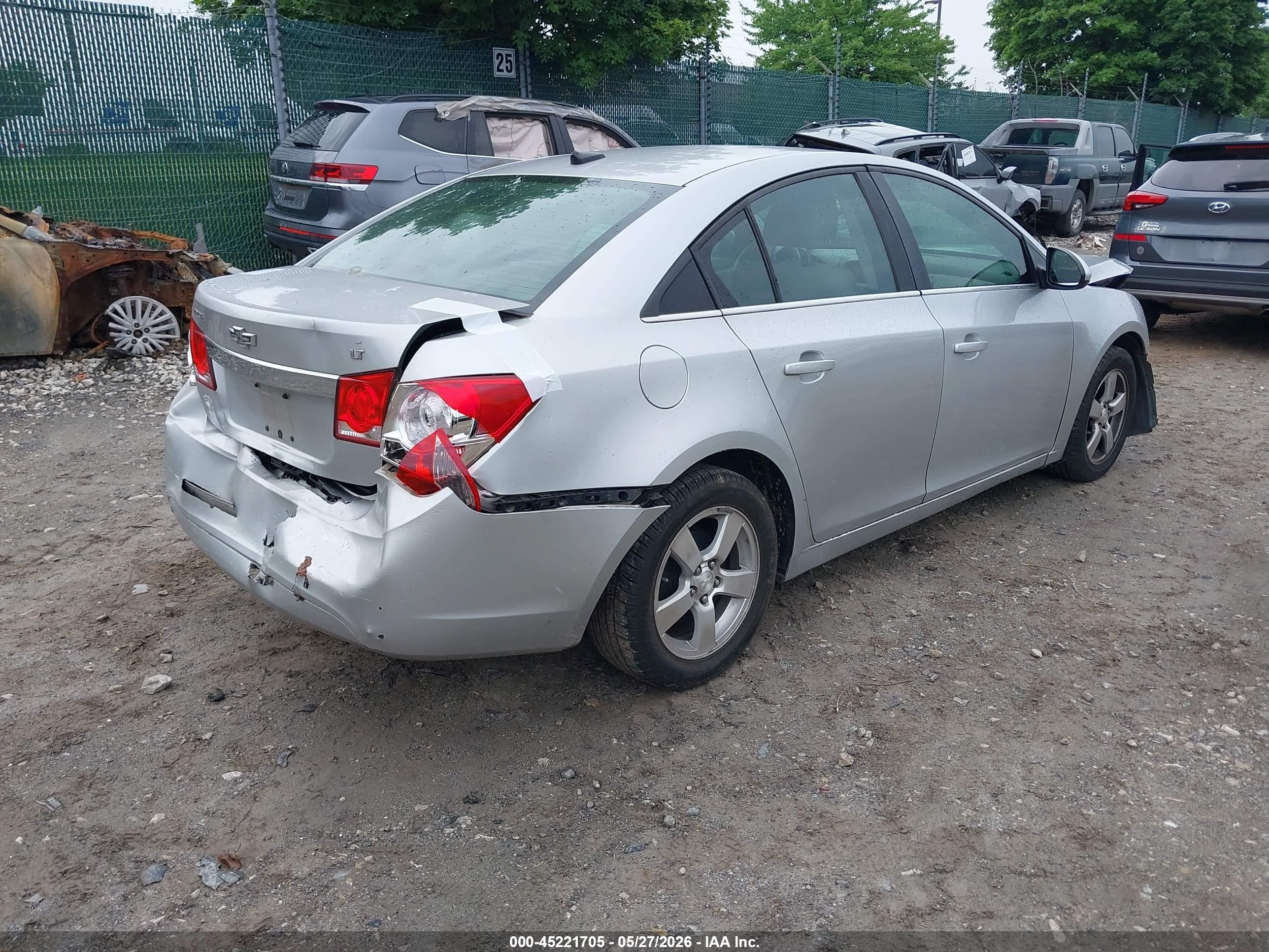 2014 Chevrolet Cruze 1lt Auto Серебряный vin: 1G1PC5SB3E7241284