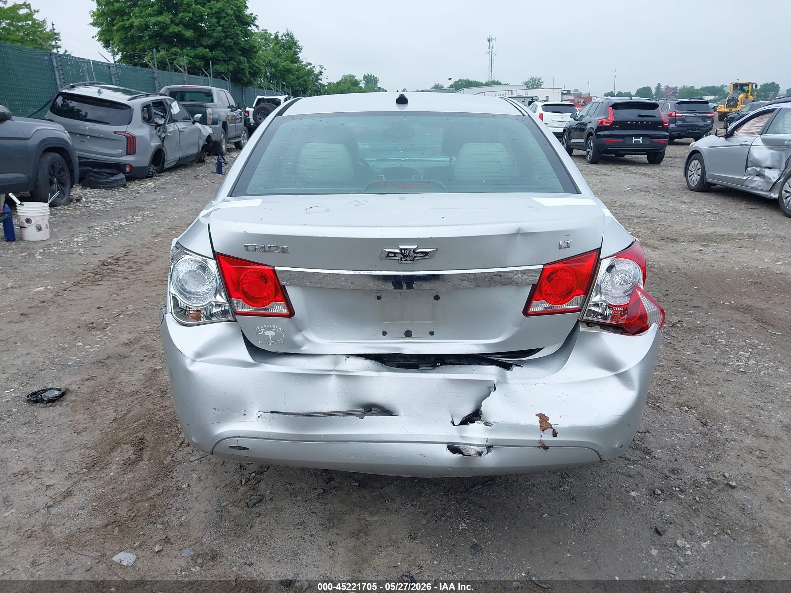 2014 Chevrolet Cruze 1lt Auto Серебряный vin: 1G1PC5SB3E7241284