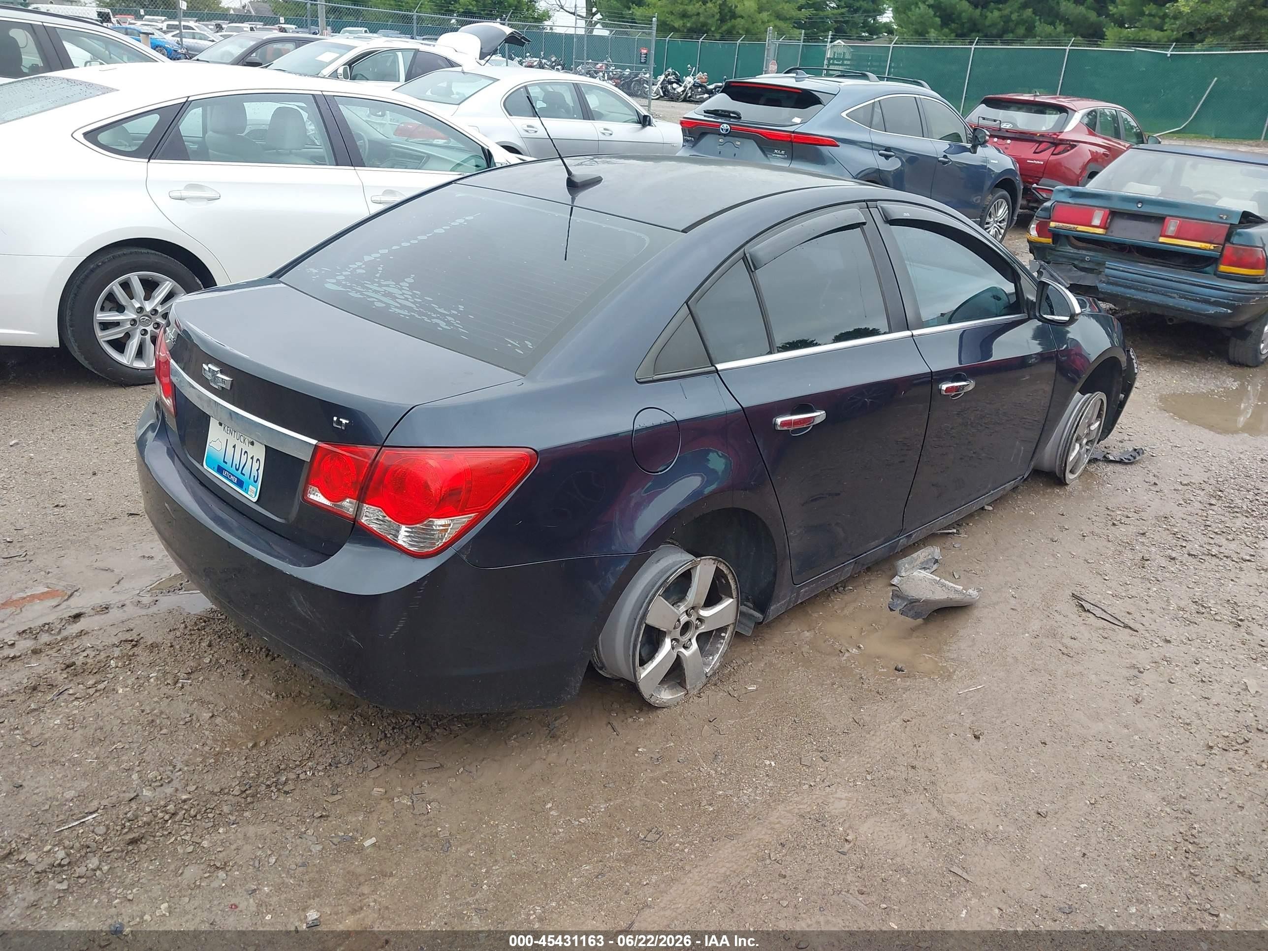 2014 Chevrolet Cruze 1lt Auto Blue vin: 1G1PC5SB3E7406346