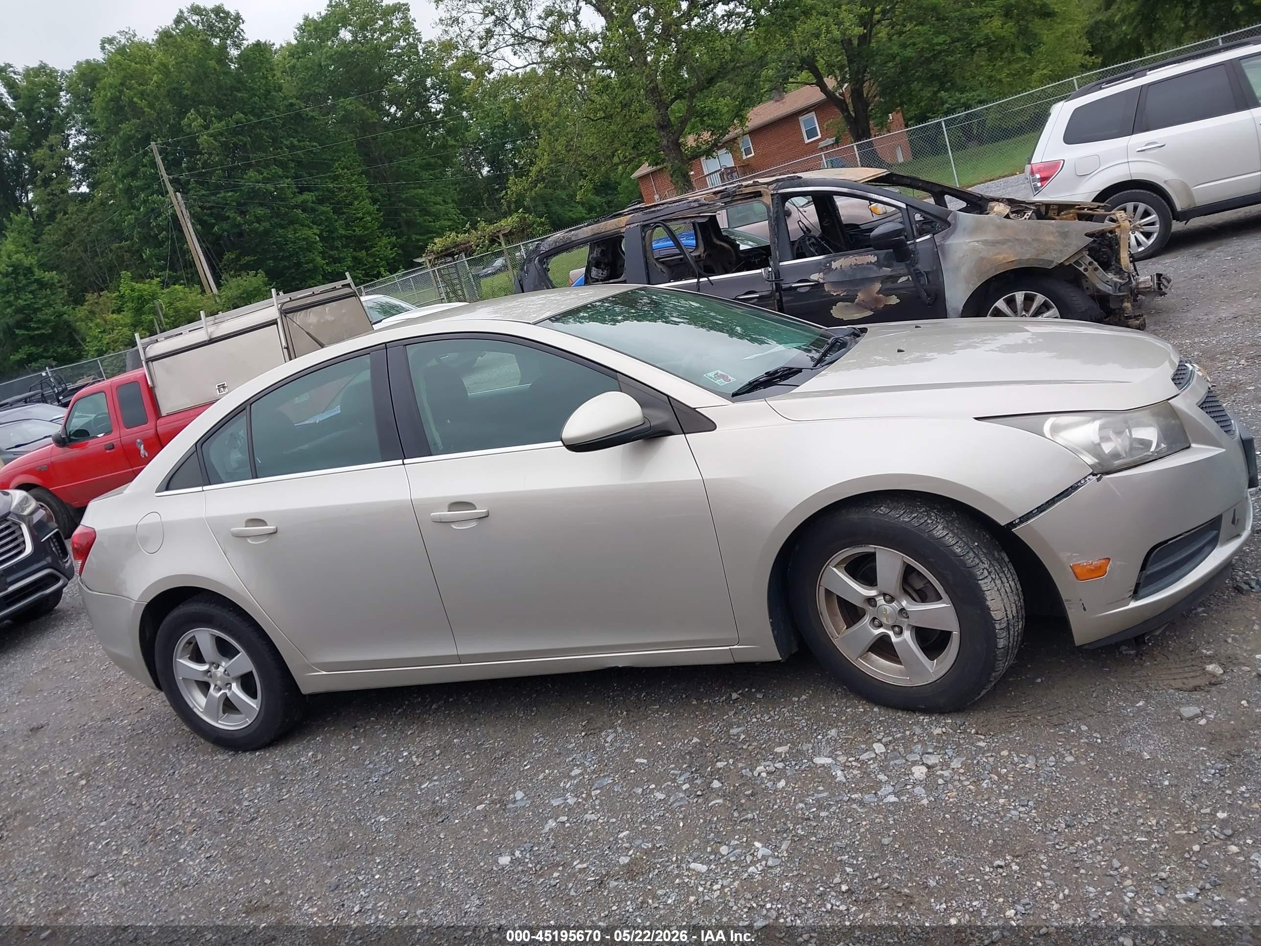 2014 Chevrolet Cruze 1lt Auto Gold vin: 1G1PC5SB3E7466336