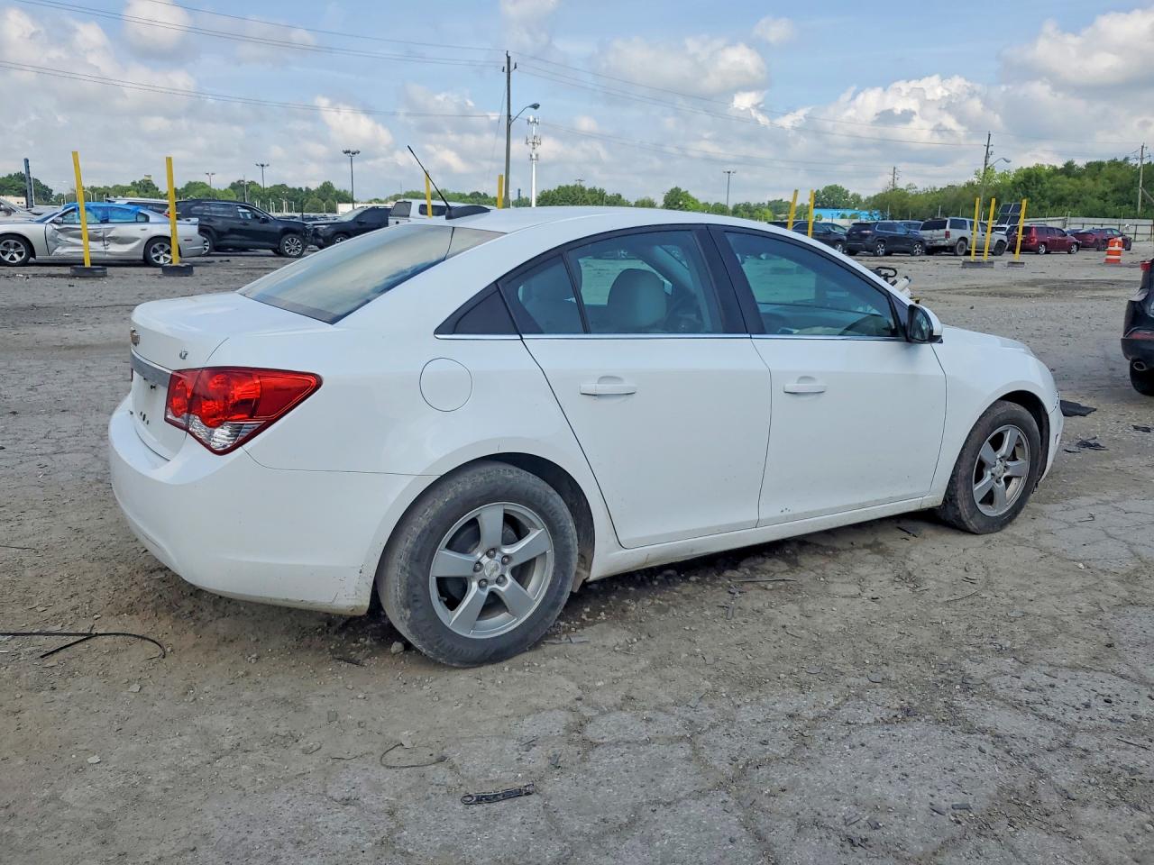 2015 Chevrolet Cruze Lt White vin: 1G1PC5SB3F7137105