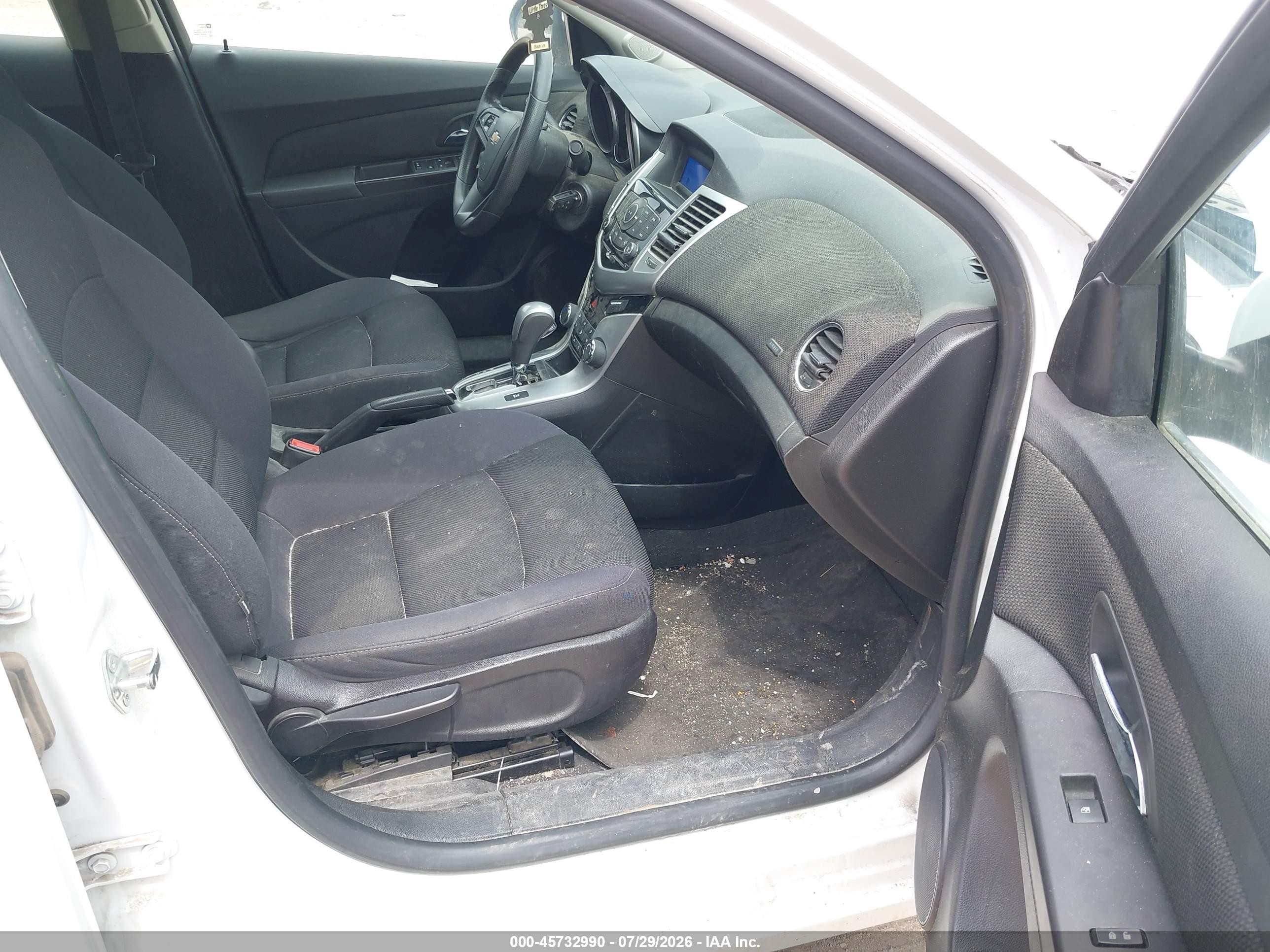 2015 Chevrolet Cruze 1lt Auto Белый vin: 1G1PC5SB3F7155846