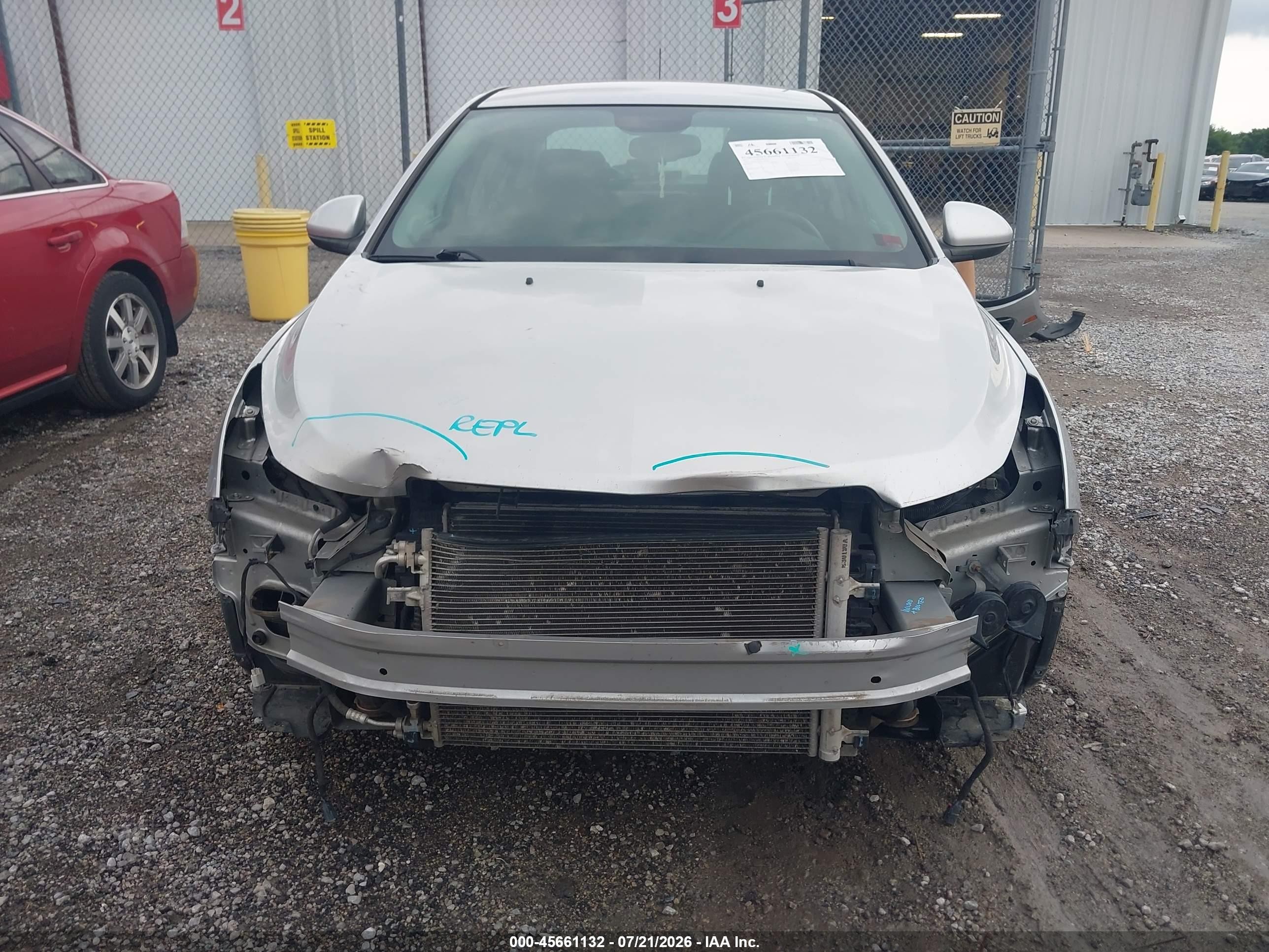 2015 Chevrolet Cruze 1lt Auto Silver vin: 1G1PC5SB3F7181895