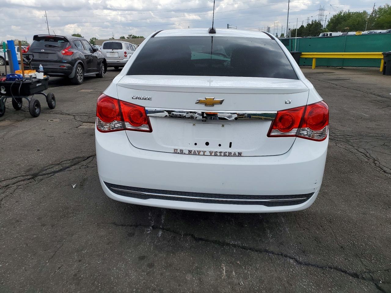 2015 Chevrolet Cruze Lt White vin: 1G1PC5SB3F7202311