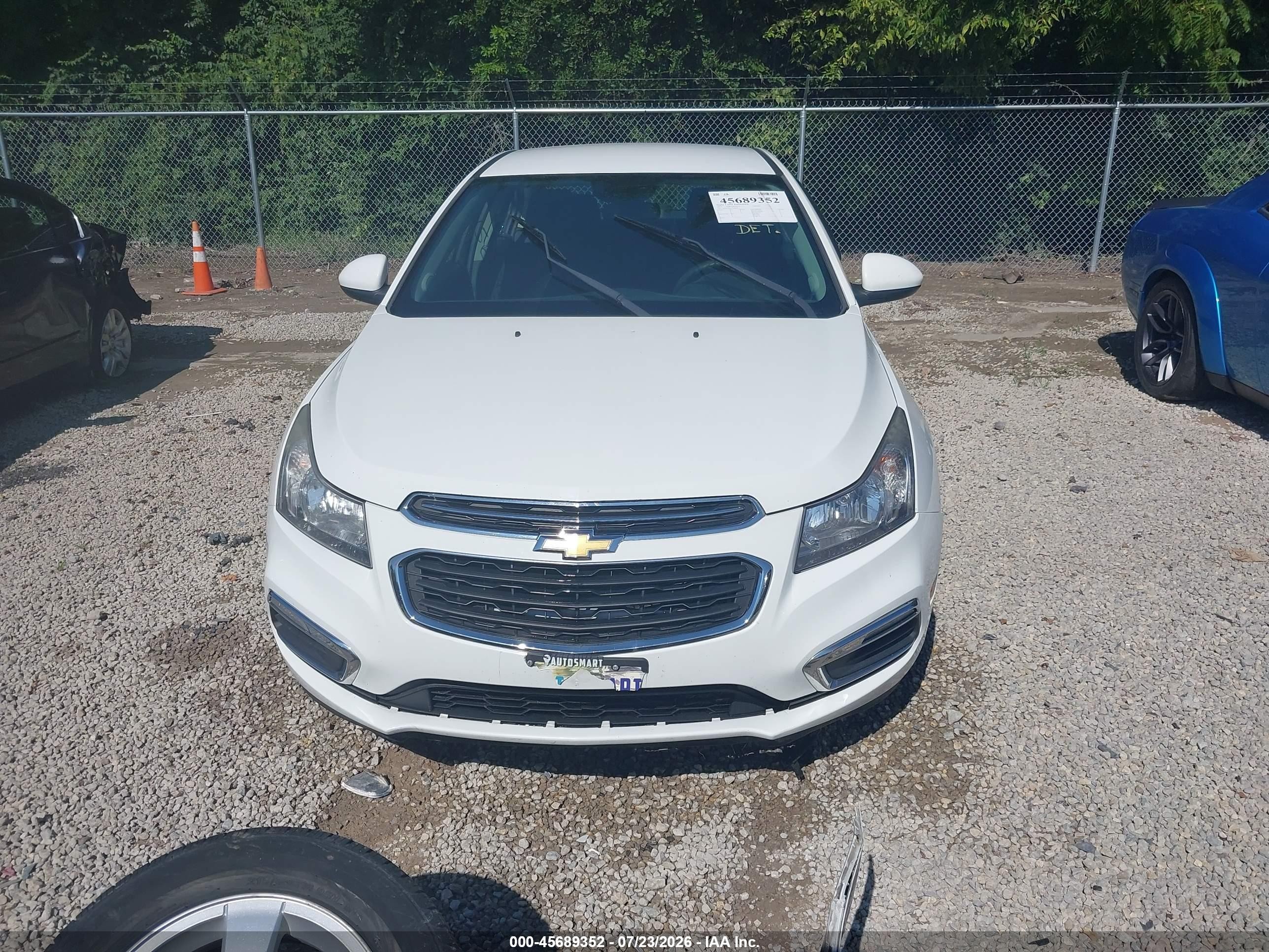 2015 Chevrolet Cruze 1lt Auto White vin: 1G1PC5SB3F7208822