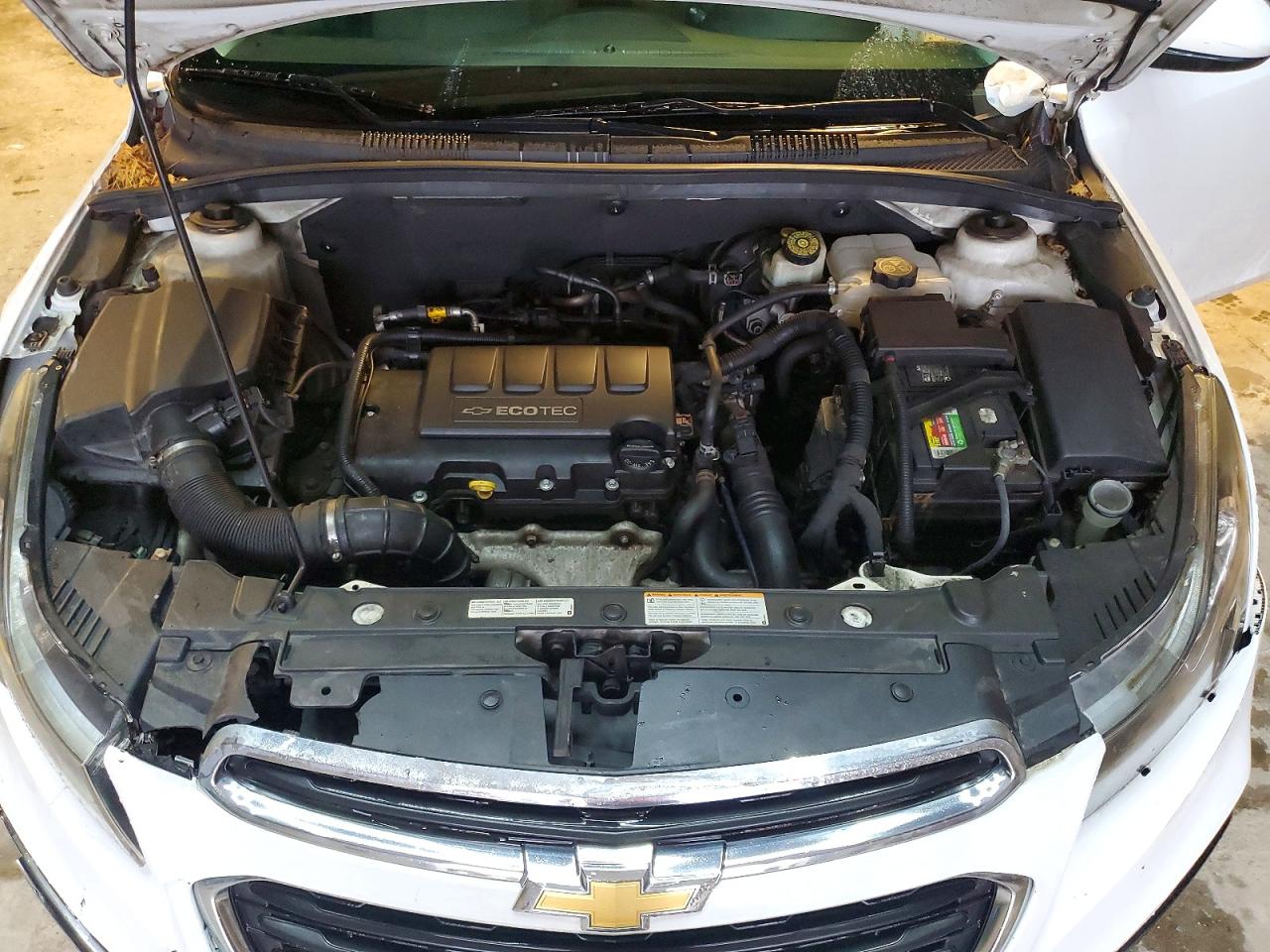 2015 Chevrolet Cruze Lt White vin: 1G1PC5SB3F7270799