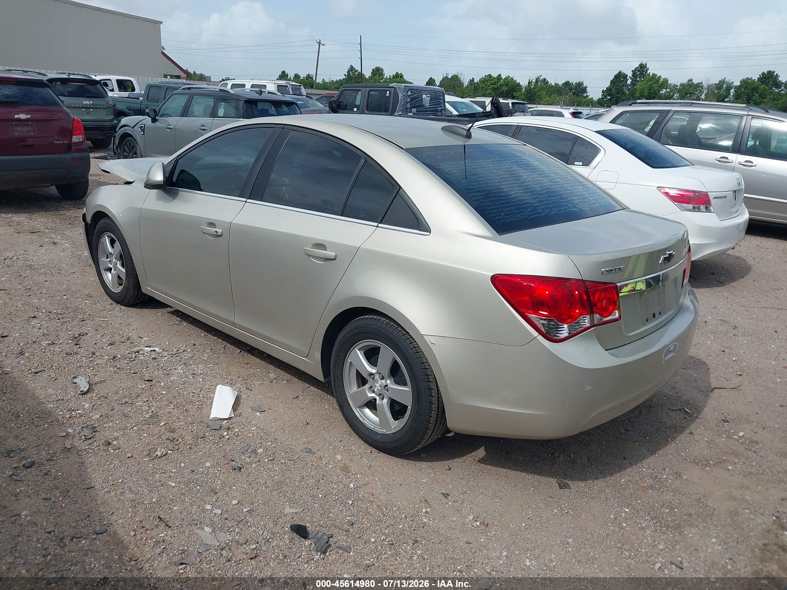 2015 Chevrolet Cruze 1lt Auto Желто-коричневый vin: 1G1PC5SB3F7278479