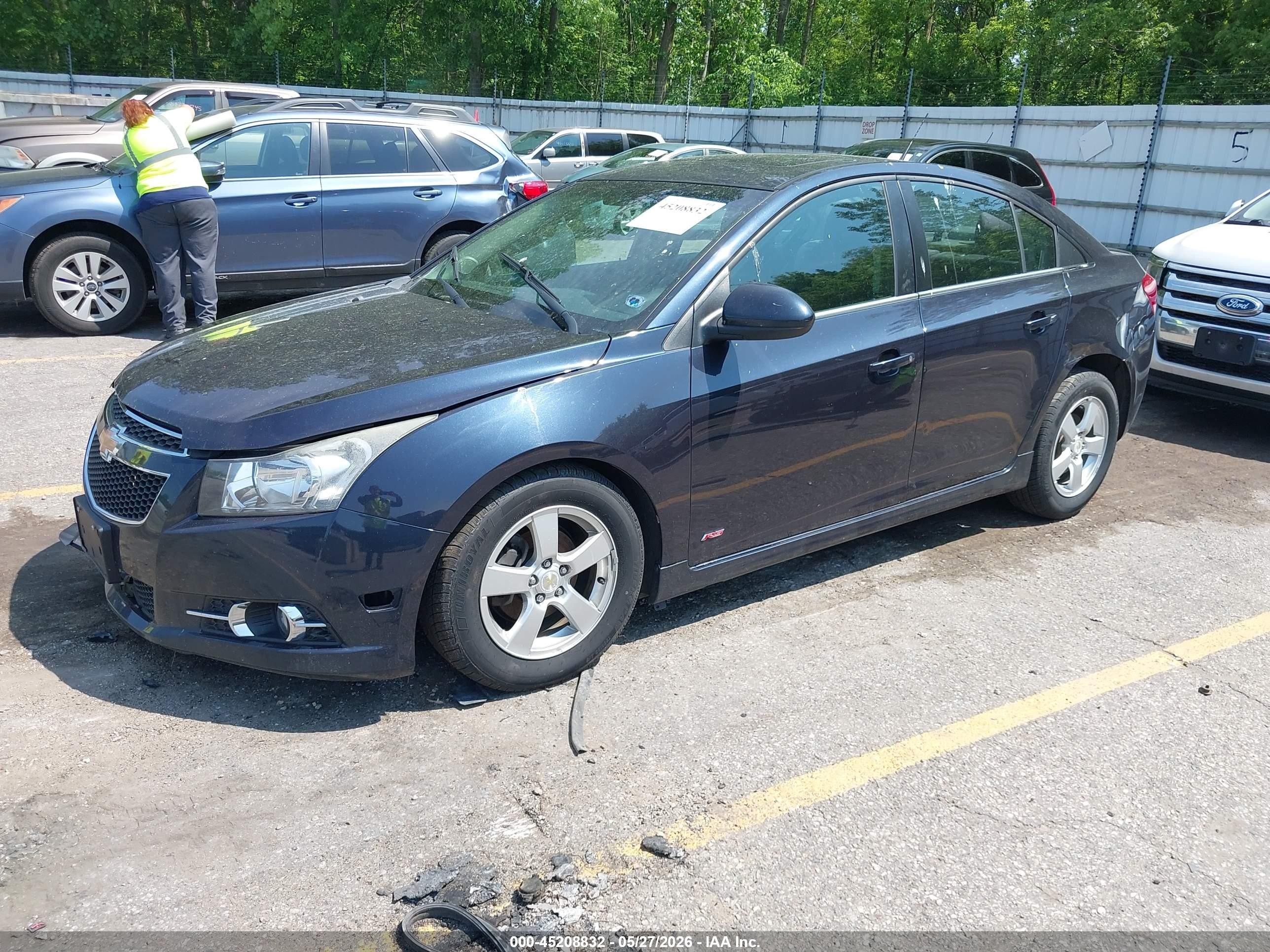 2014 Chevrolet Cruze 1lt Auto Navy vin: 1G1PC5SB4E7137368