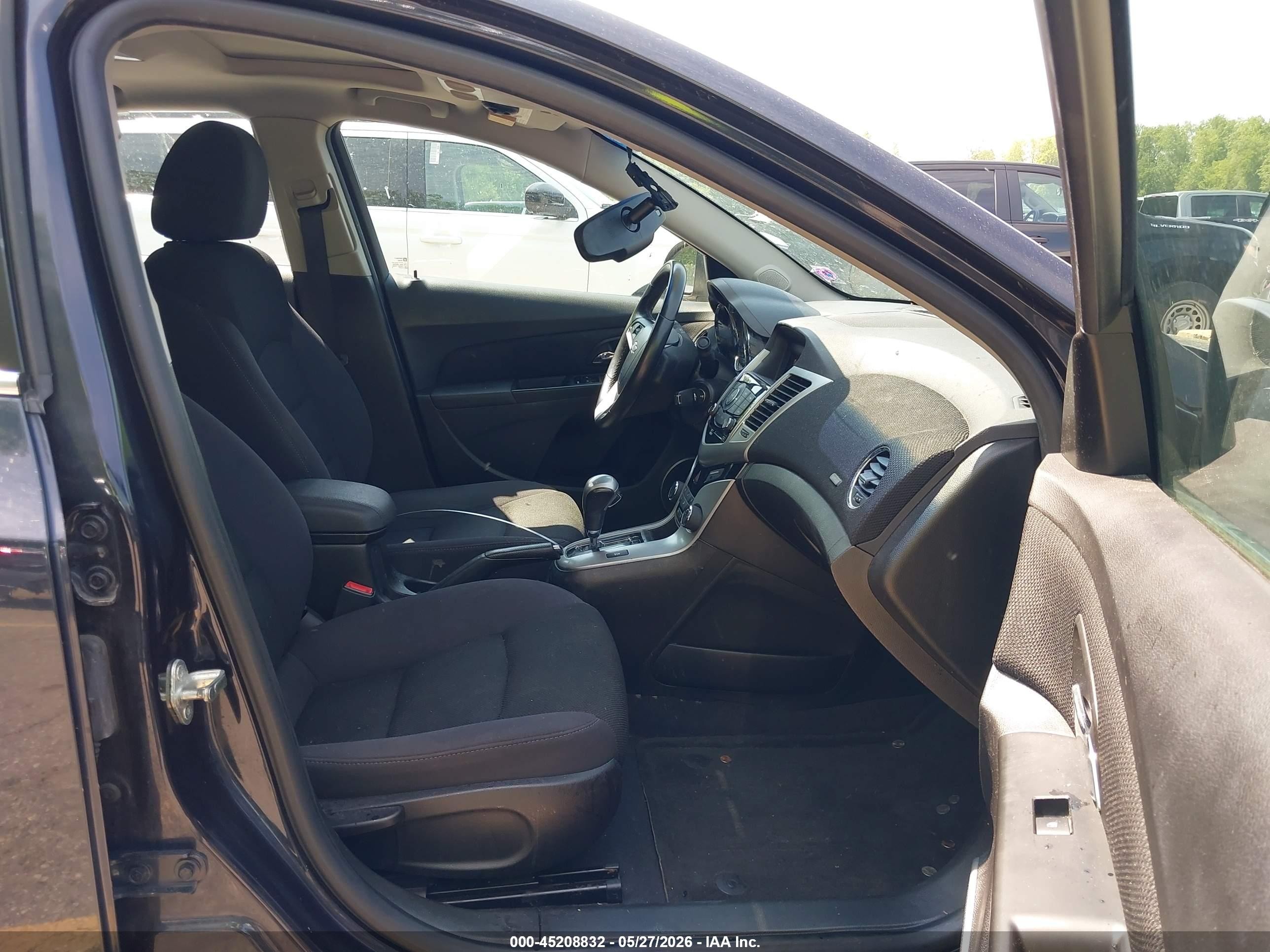 2014 Chevrolet Cruze 1lt Auto Navy vin: 1G1PC5SB4E7137368