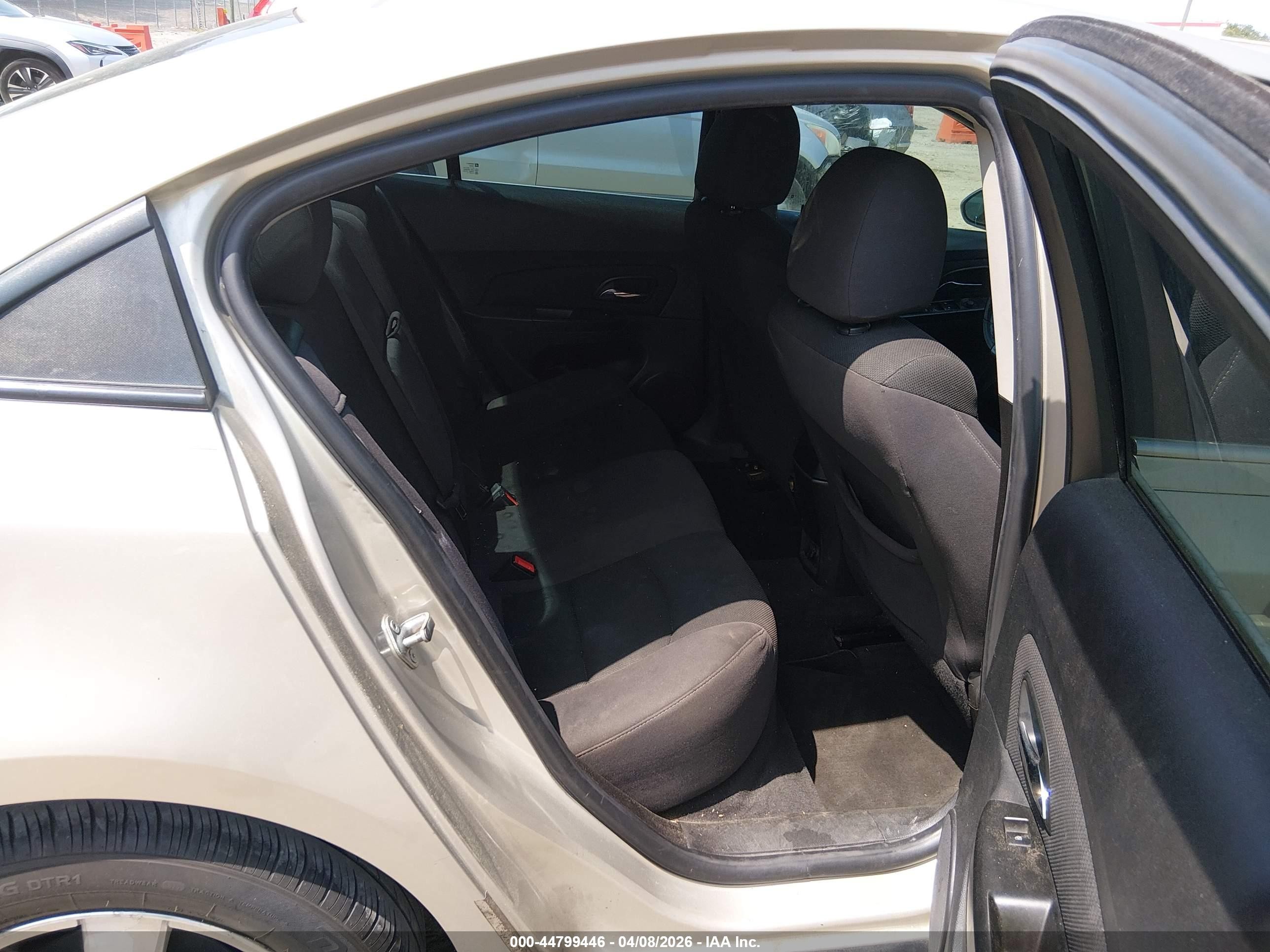 2014 Chevrolet Cruze 1lt Auto Gold vin: 1G1PC5SB4E7195092