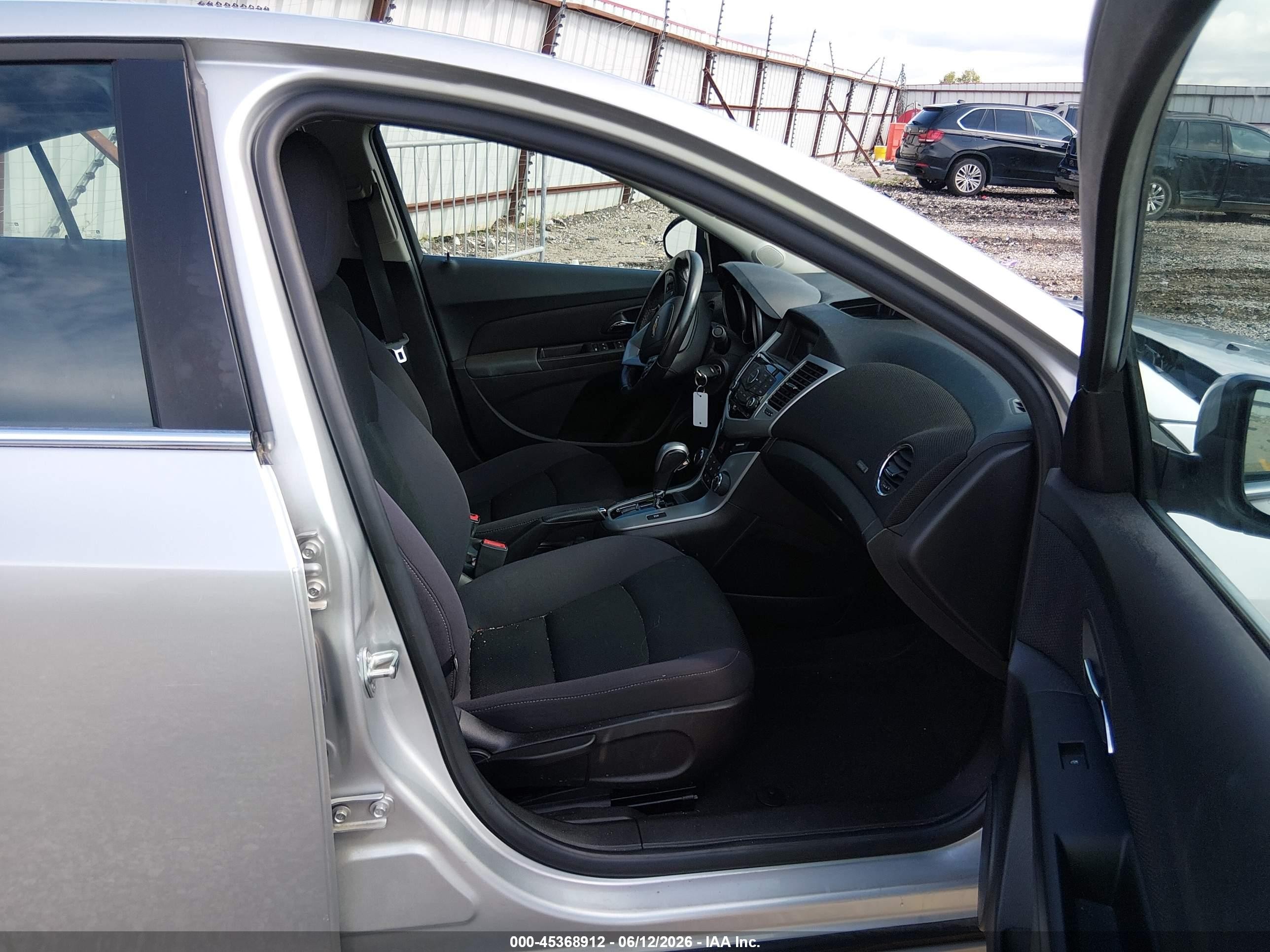 2014 Chevrolet Cruze 1lt Auto Silver vin: 1G1PC5SB4E7201263