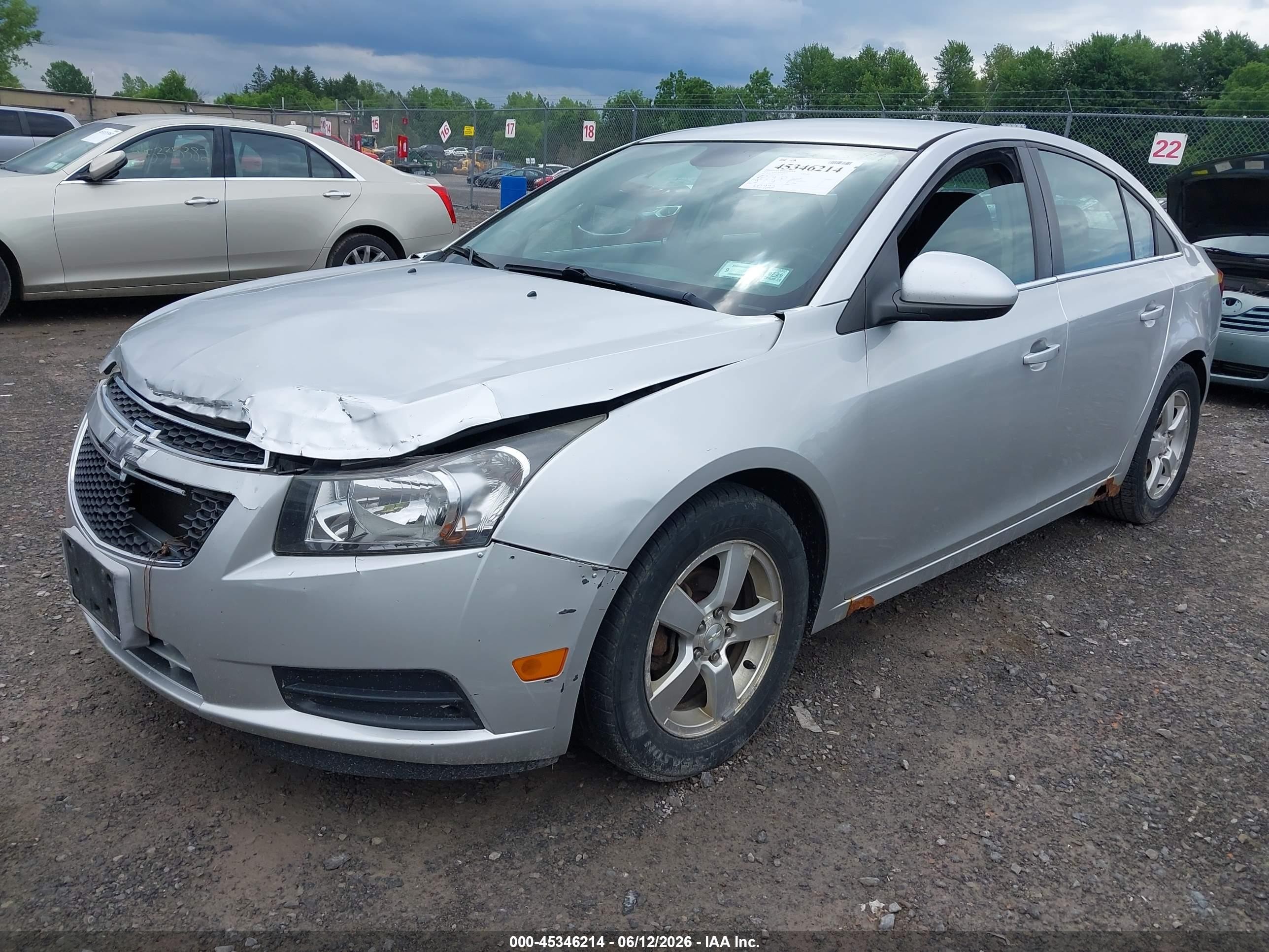 2014 Chevrolet Cruze 1lt Auto Серебряный vin: 1G1PC5SB4E7271118