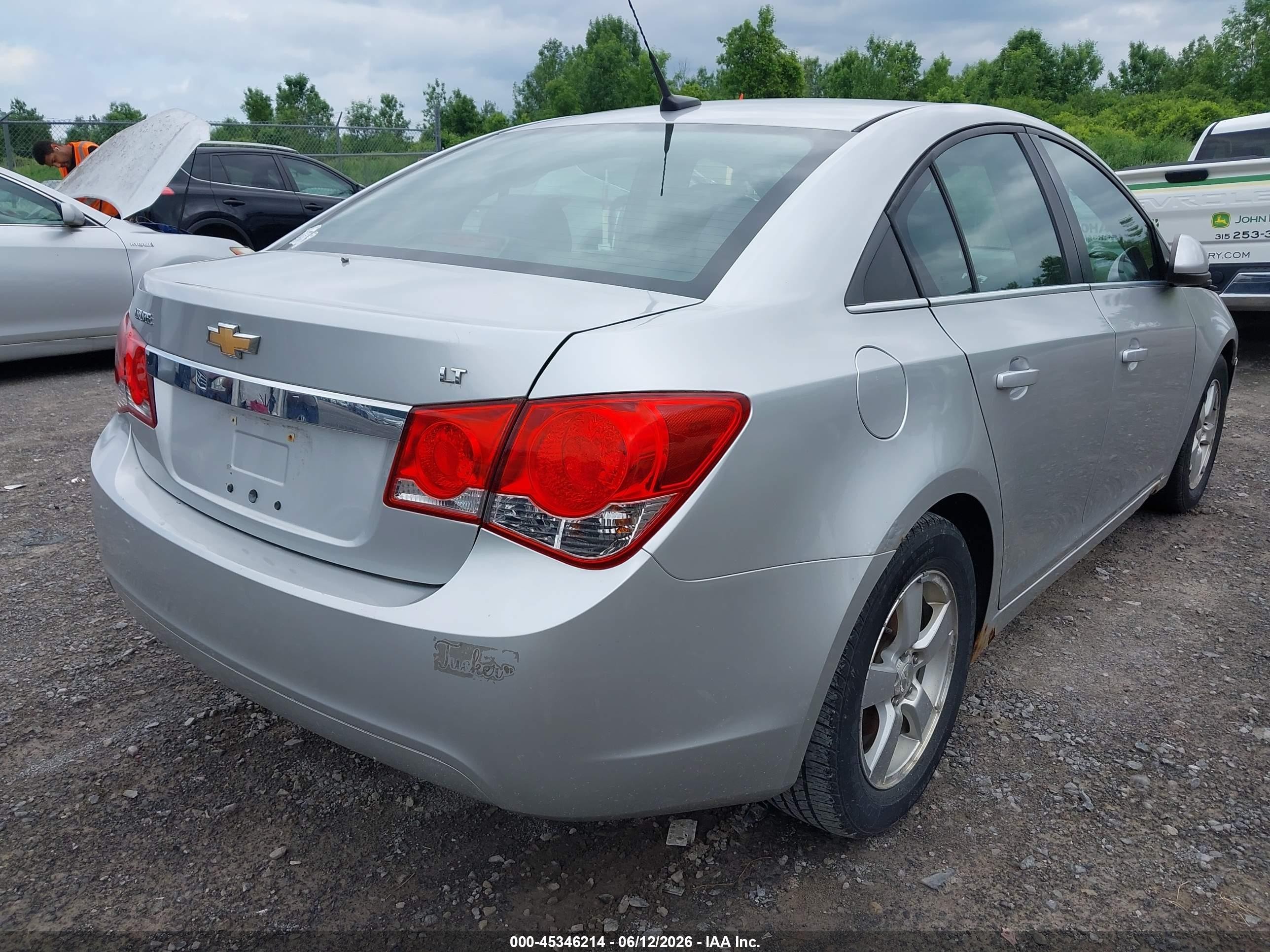 2014 Chevrolet Cruze 1lt Auto Серебряный vin: 1G1PC5SB4E7271118
