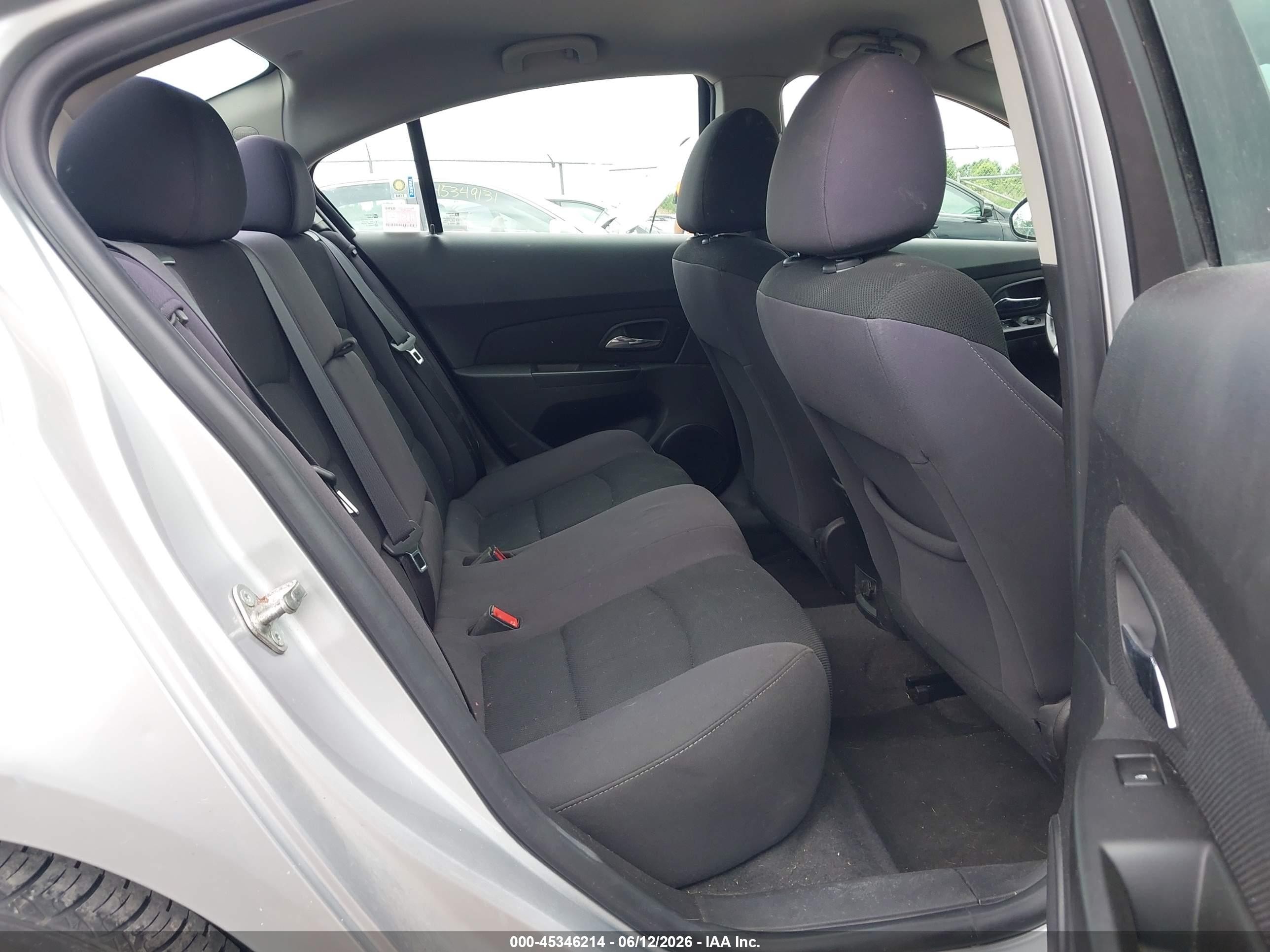 2014 Chevrolet Cruze 1lt Auto Серебряный vin: 1G1PC5SB4E7271118