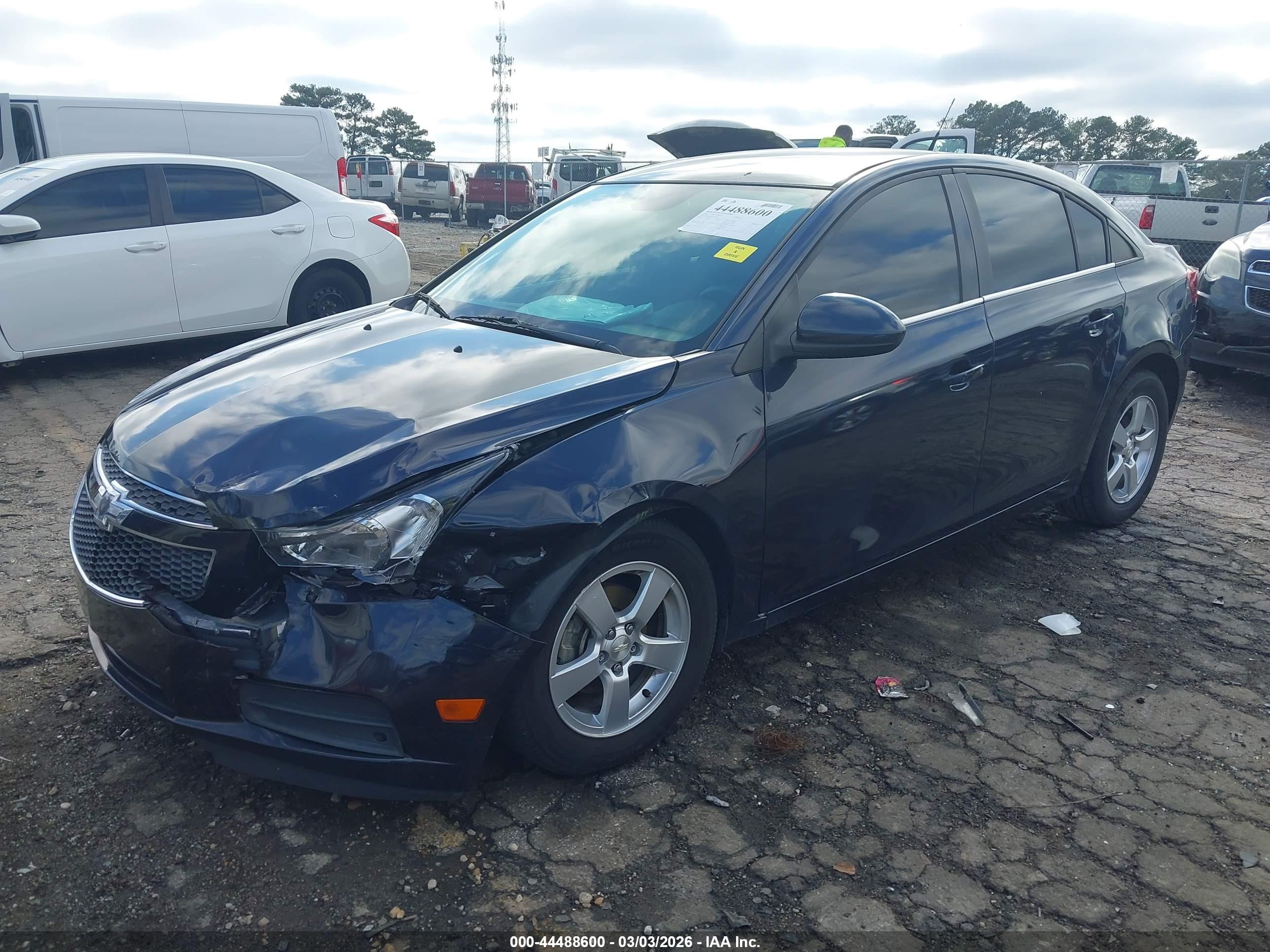 2014 Chevrolet Cruze 1lt Auto Navy vin: 1G1PC5SB4E7429408