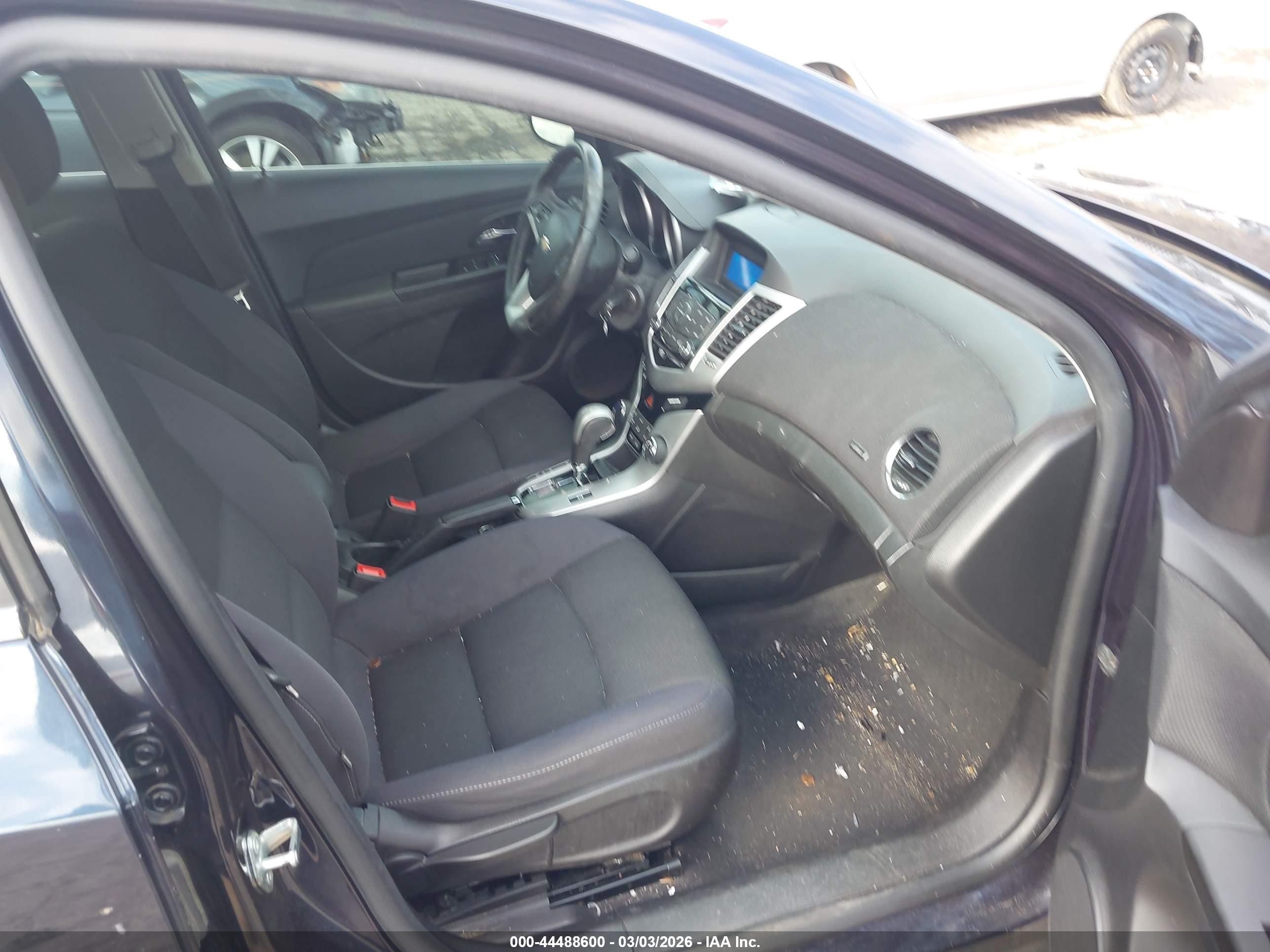 2014 Chevrolet Cruze 1lt Auto Navy vin: 1G1PC5SB4E7429408