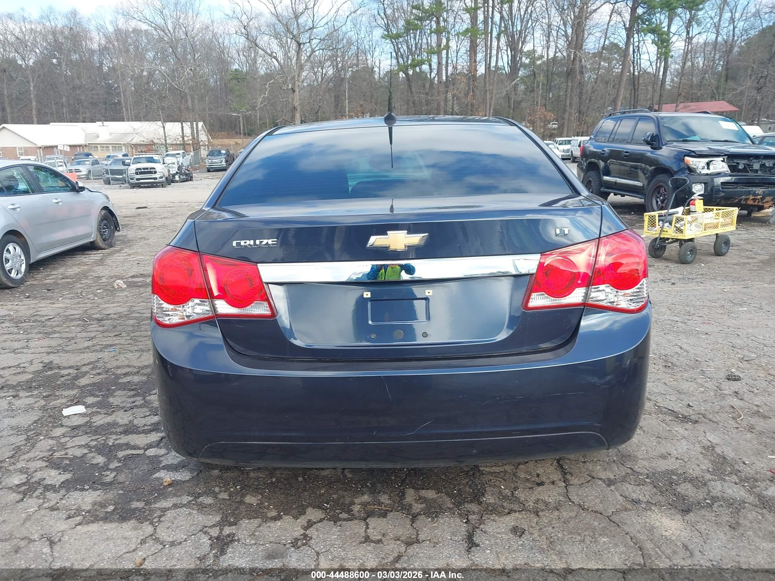 2014 Chevrolet Cruze 1lt Auto Navy vin: 1G1PC5SB4E7429408