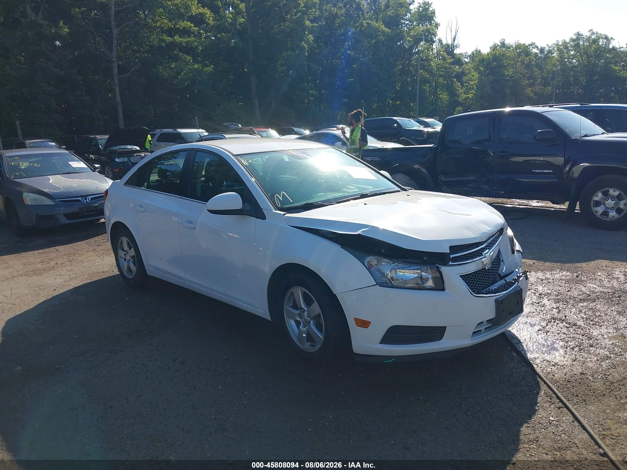 2014 Chevrolet Cruze 1lt Auto White vin: 1G1PC5SB4E7450789