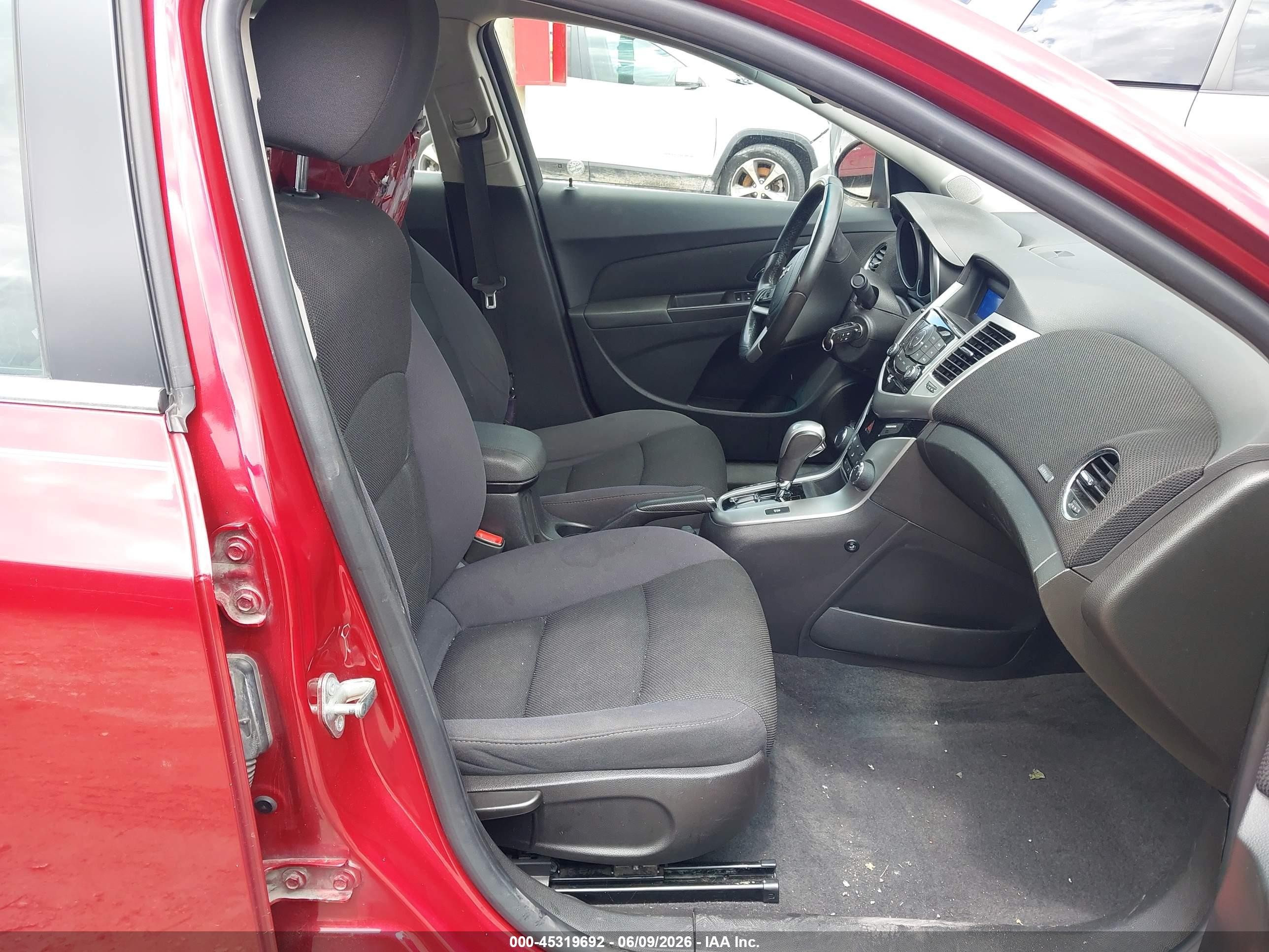 2014 Chevrolet Cruze 1lt Auto Red vin: 1G1PC5SB4E7467527
