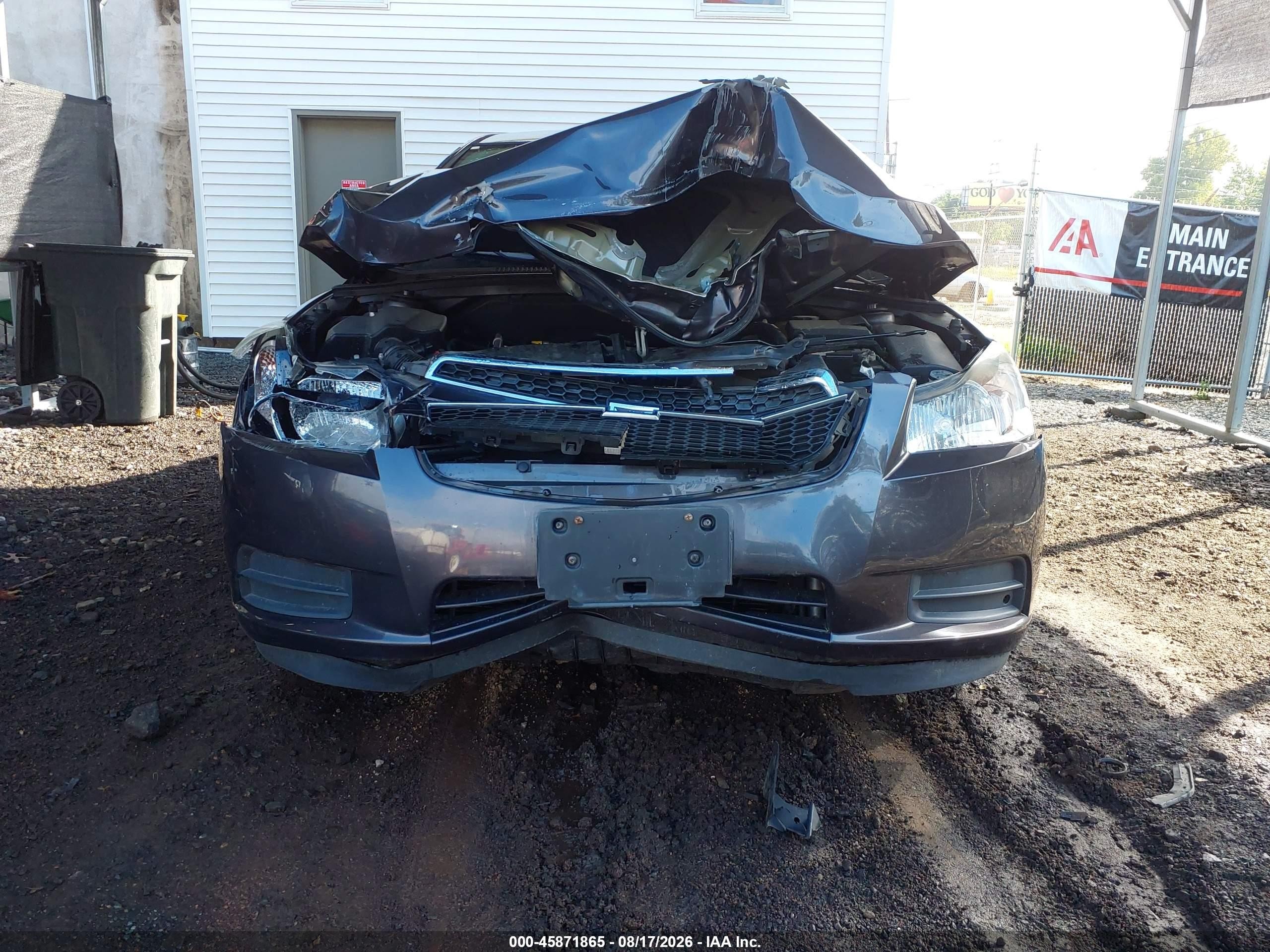 2014 Chevrolet Cruze 1lt Auto Gray vin: 1G1PC5SB4E7483386