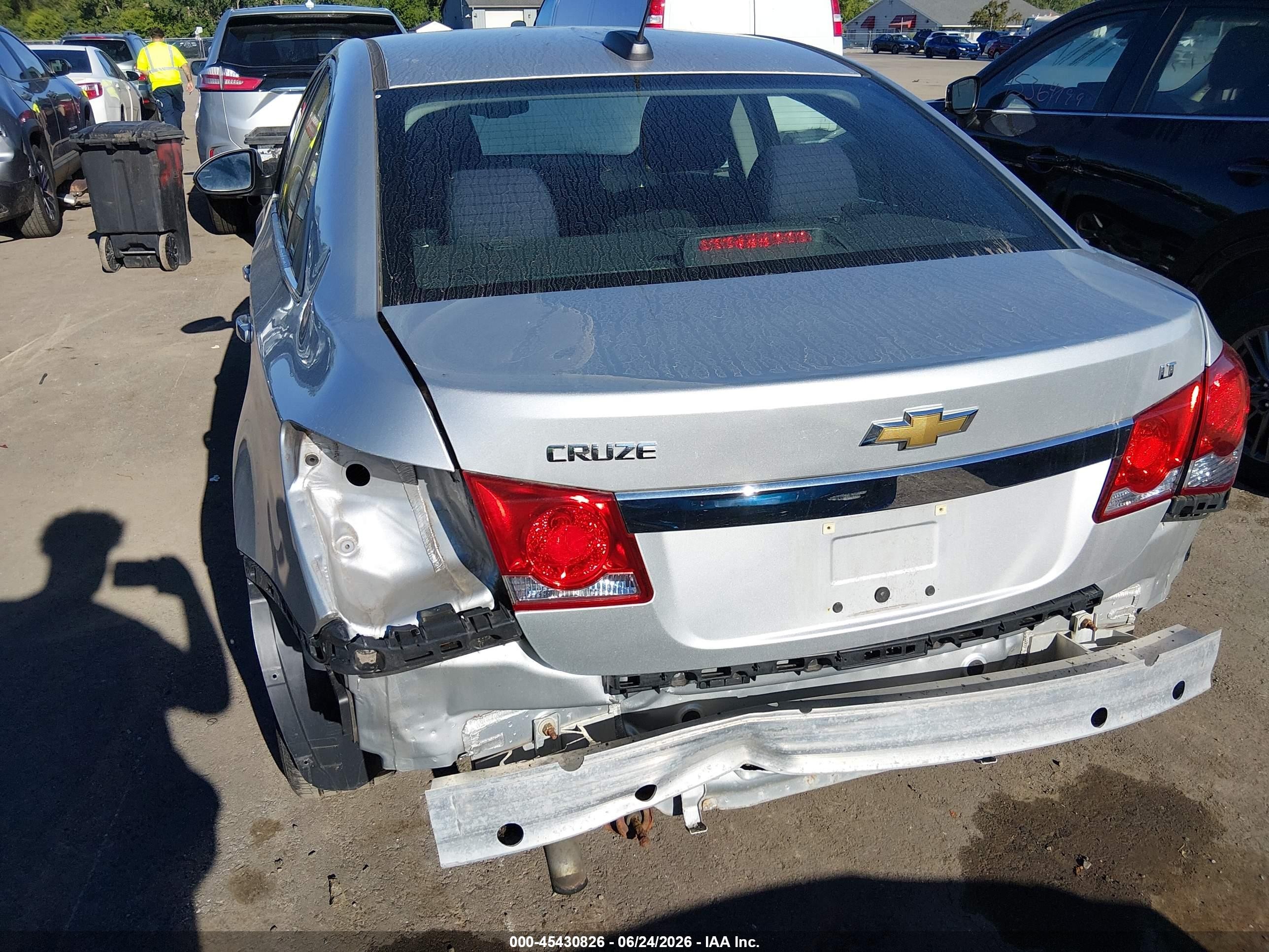 2015 Chevrolet Cruze 1lt Auto Silver vin: 1G1PC5SB4F7150400