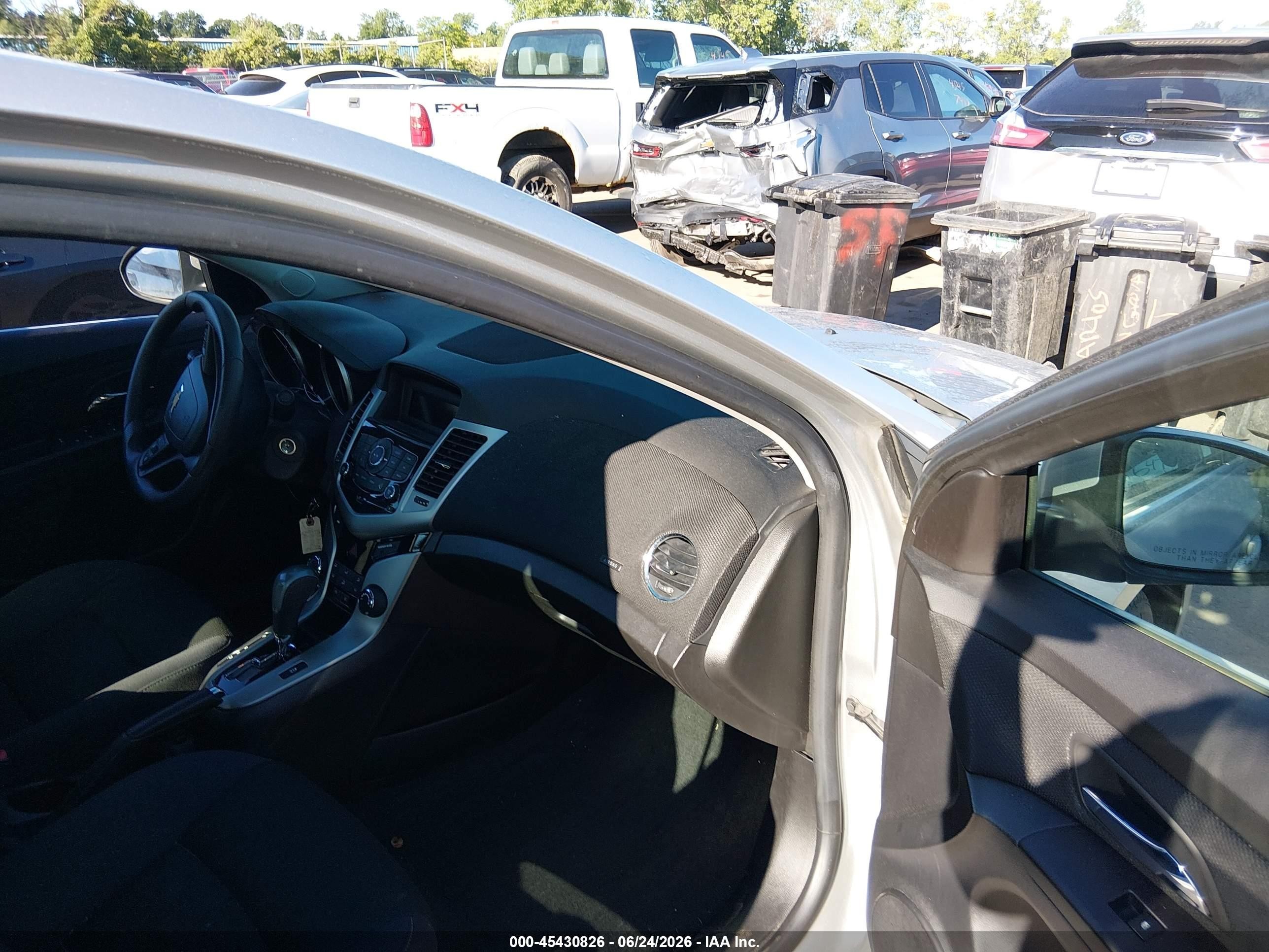2015 Chevrolet Cruze 1lt Auto Silver vin: 1G1PC5SB4F7150400
