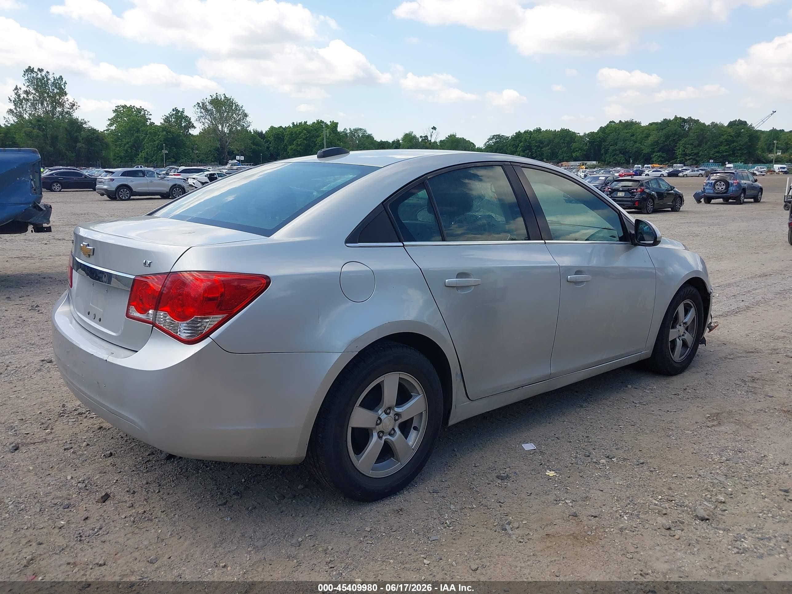 2015 Chevrolet Cruze 1lt Auto Silver vin: 1G1PC5SB4F7159856