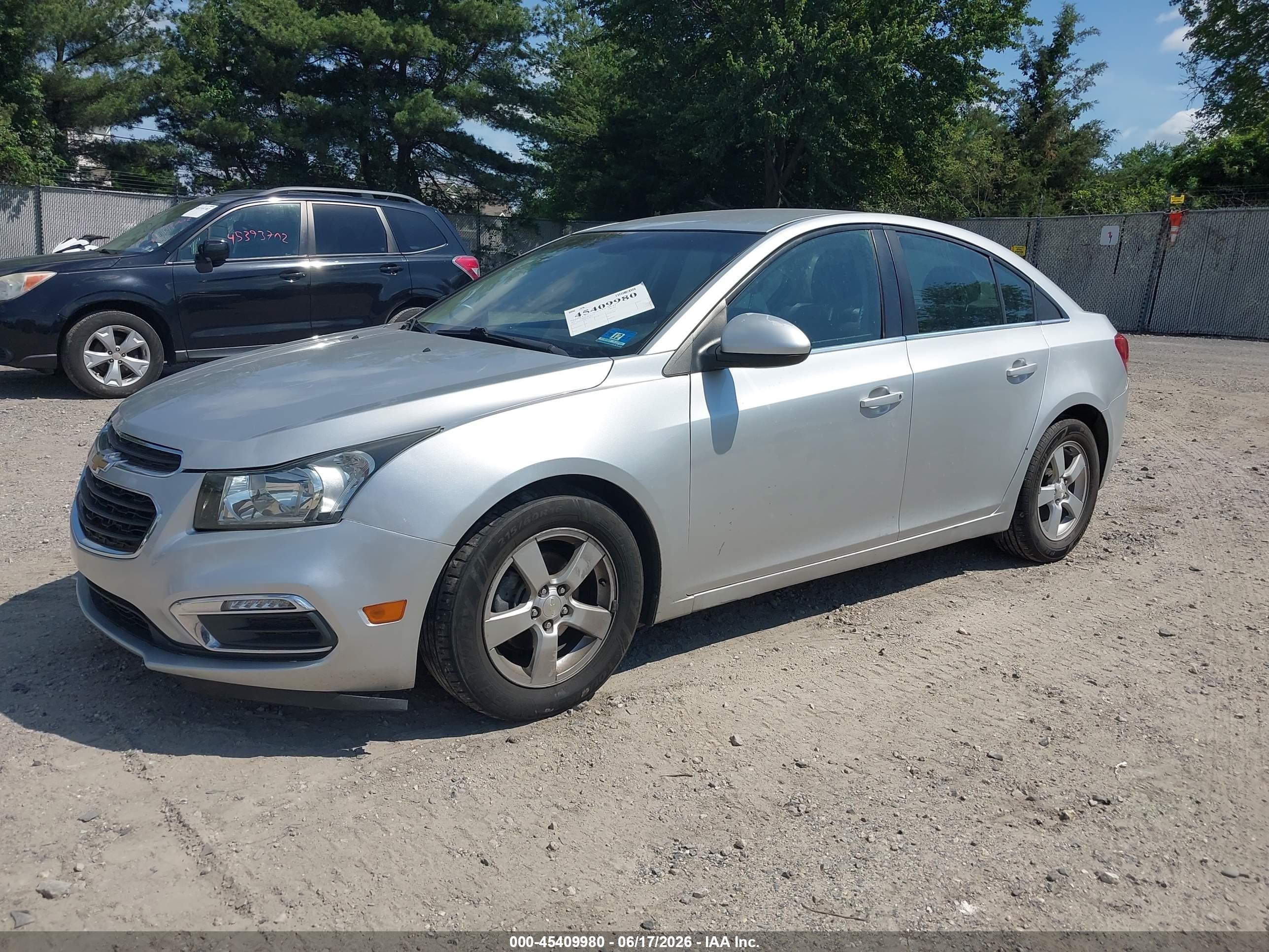2015 Chevrolet Cruze 1lt Auto Silver vin: 1G1PC5SB4F7159856