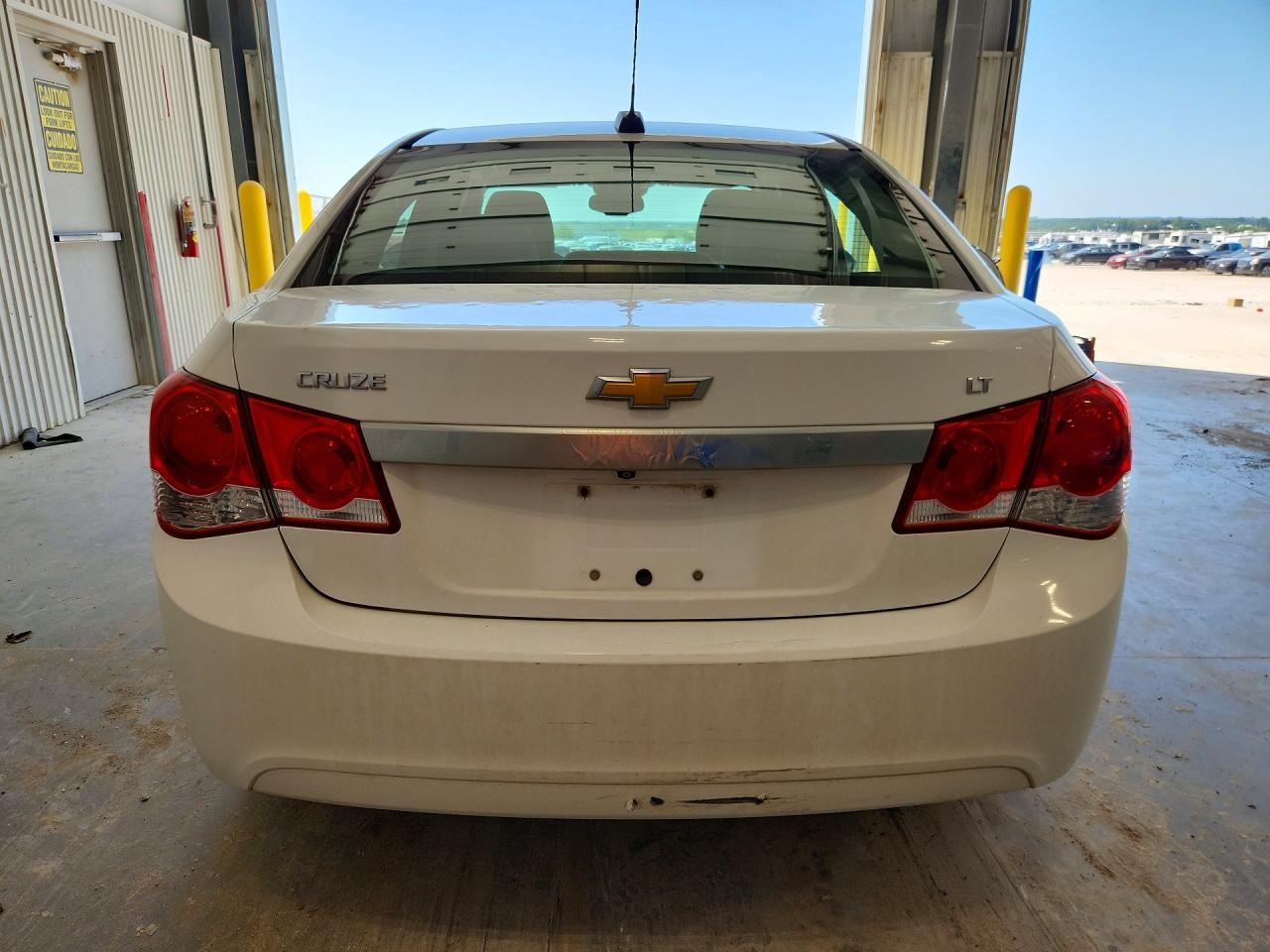 2015 Chevrolet Cruze Lt White vin: 1G1PC5SB4F7183364