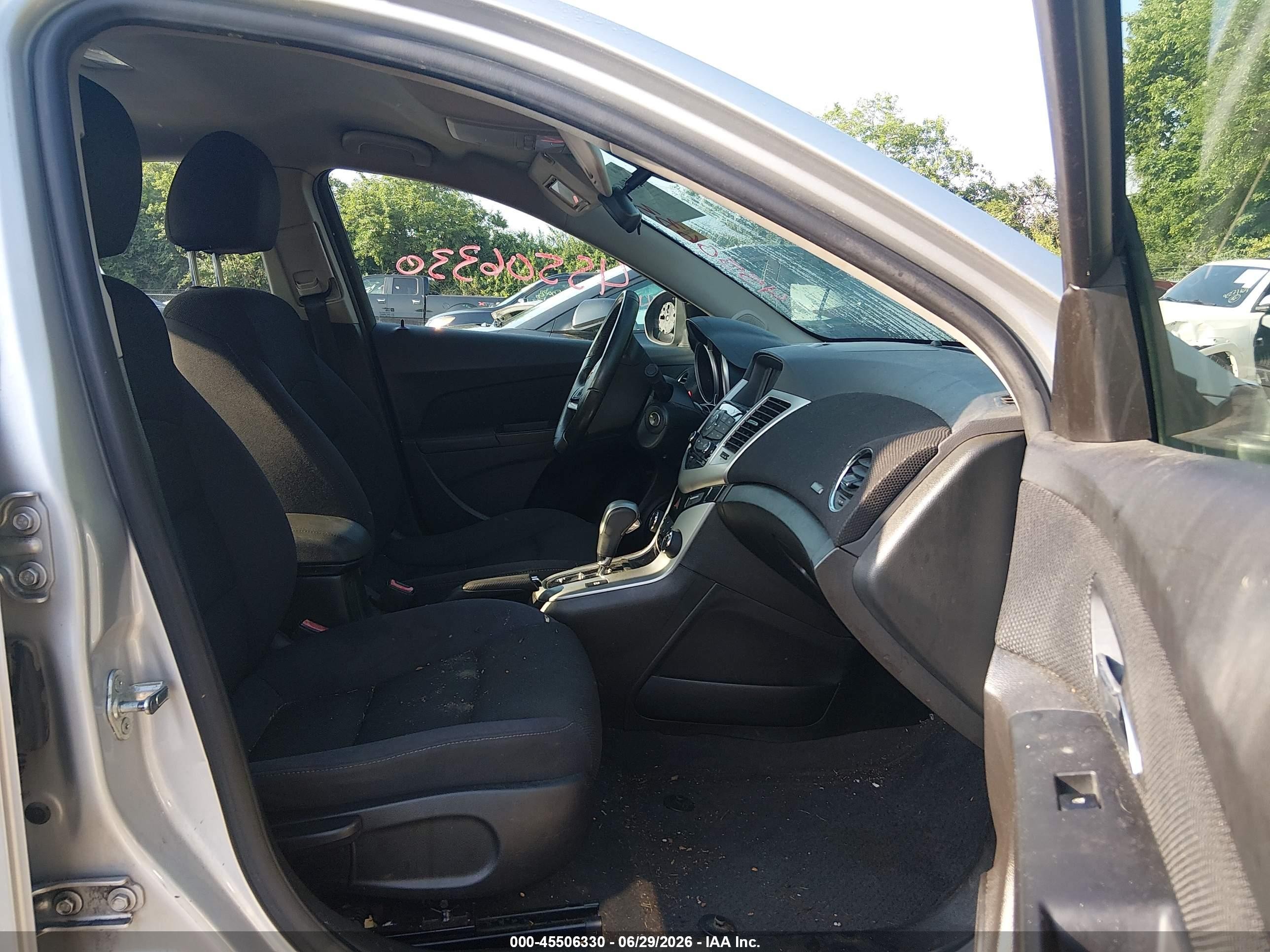 2013 Chevrolet Cruze 1lt Auto Серебряный vin: 1G1PC5SB5D7178784