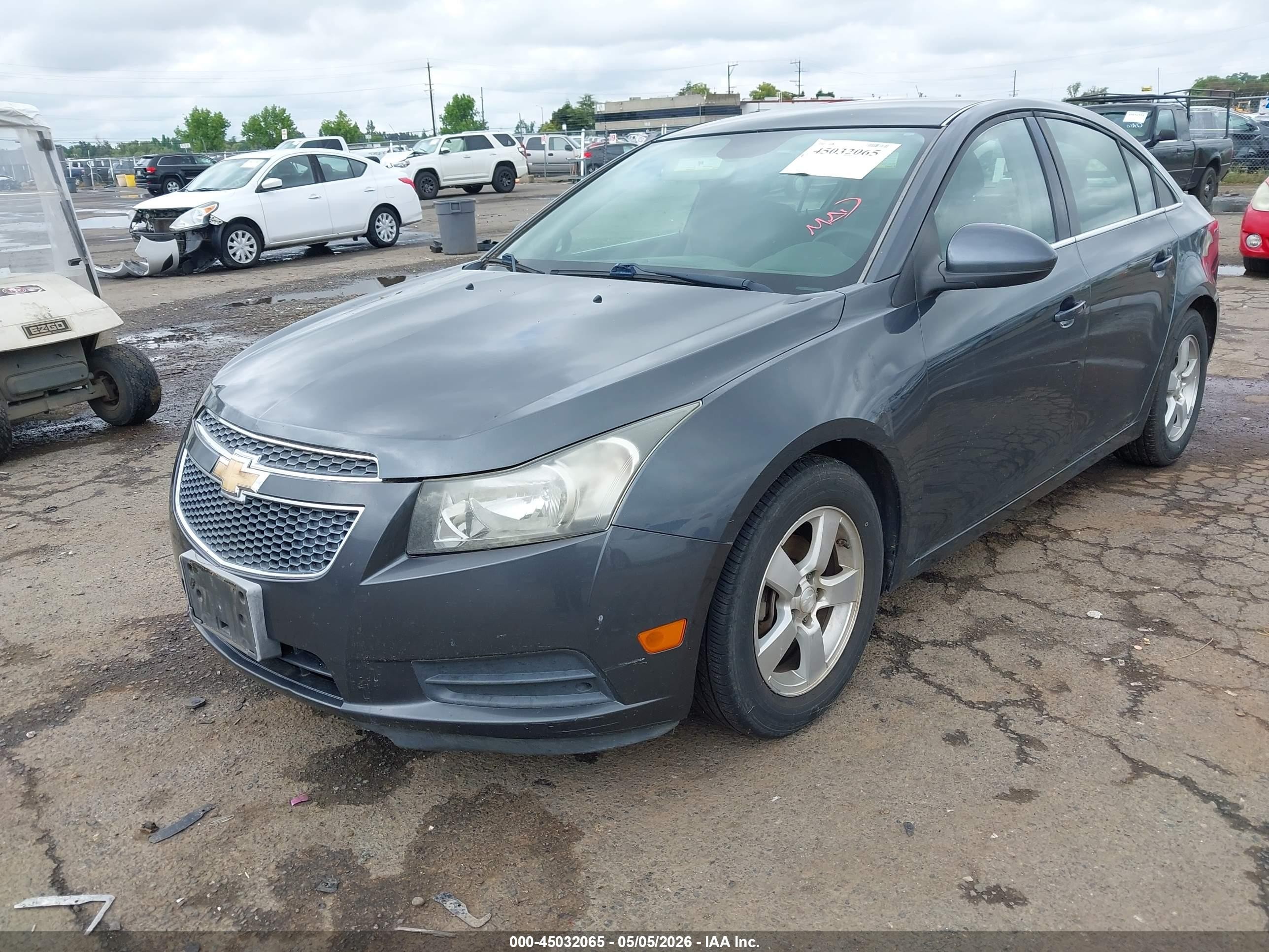 2013 Chevrolet Cruze 1lt Auto Серый vin: 1G1PC5SB5D7203876